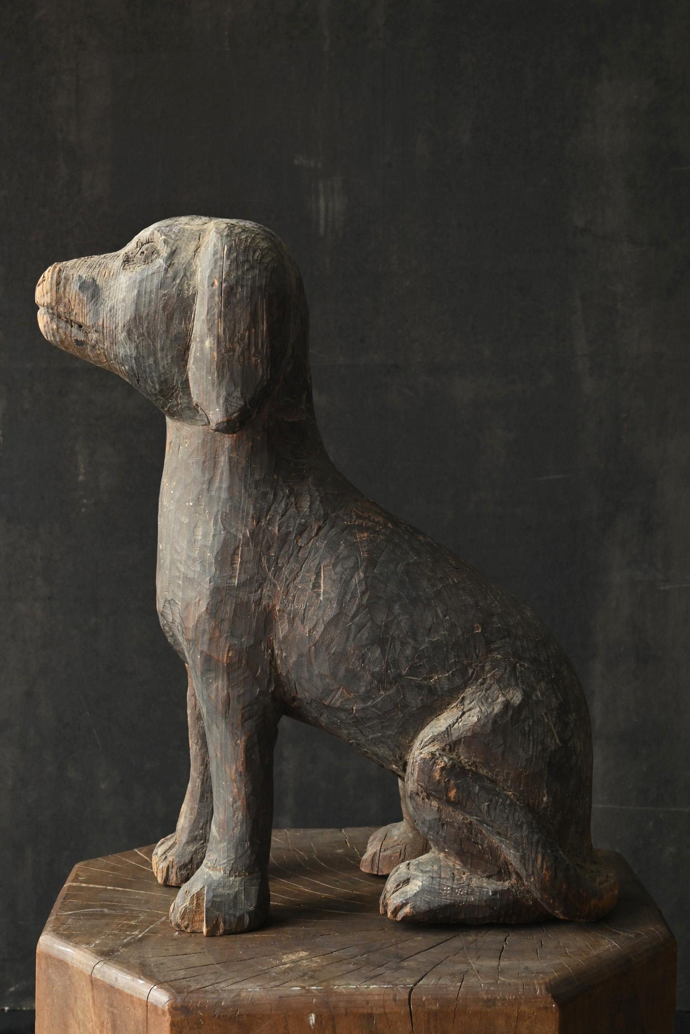 Antique Japanese wooden dog figurine / 1868-1920 / Meiji-Taisho period In Good Condition In Sammu-shi, Chiba