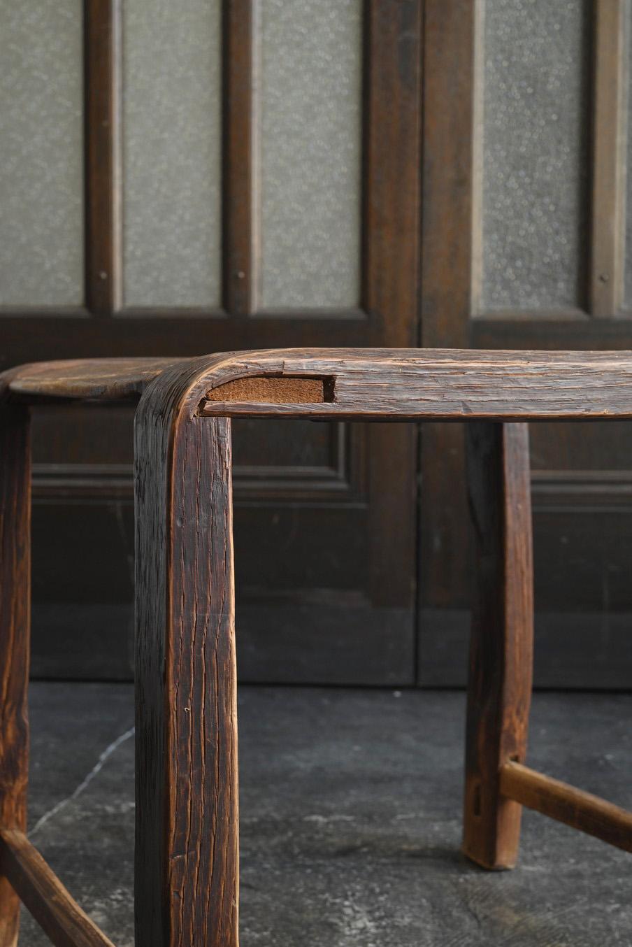 Antica sedia giapponese in legno a traliccio / 1868-1920 / Sgabello semplice e rustico in vendita 2
