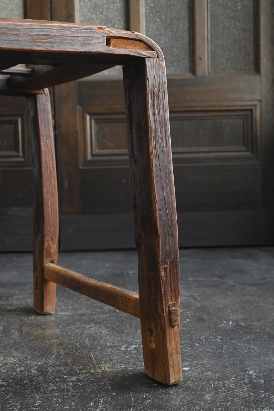 Antica sedia giapponese in legno a traliccio / 1868-1920 / Sgabello semplice e rustico in vendita 3
