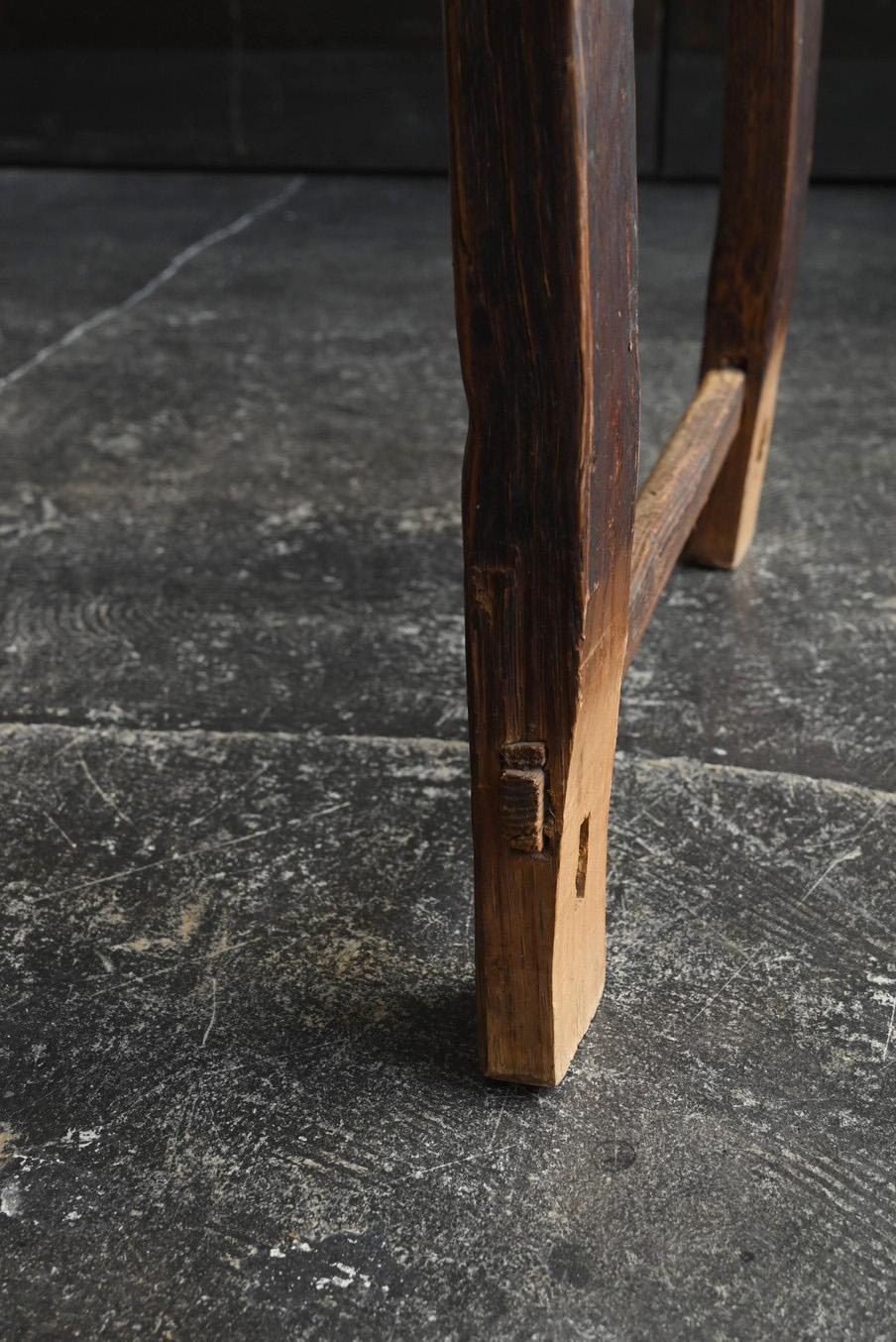 Antica sedia giapponese in legno a traliccio / 1868-1920 / Sgabello semplice e rustico in vendita 9
