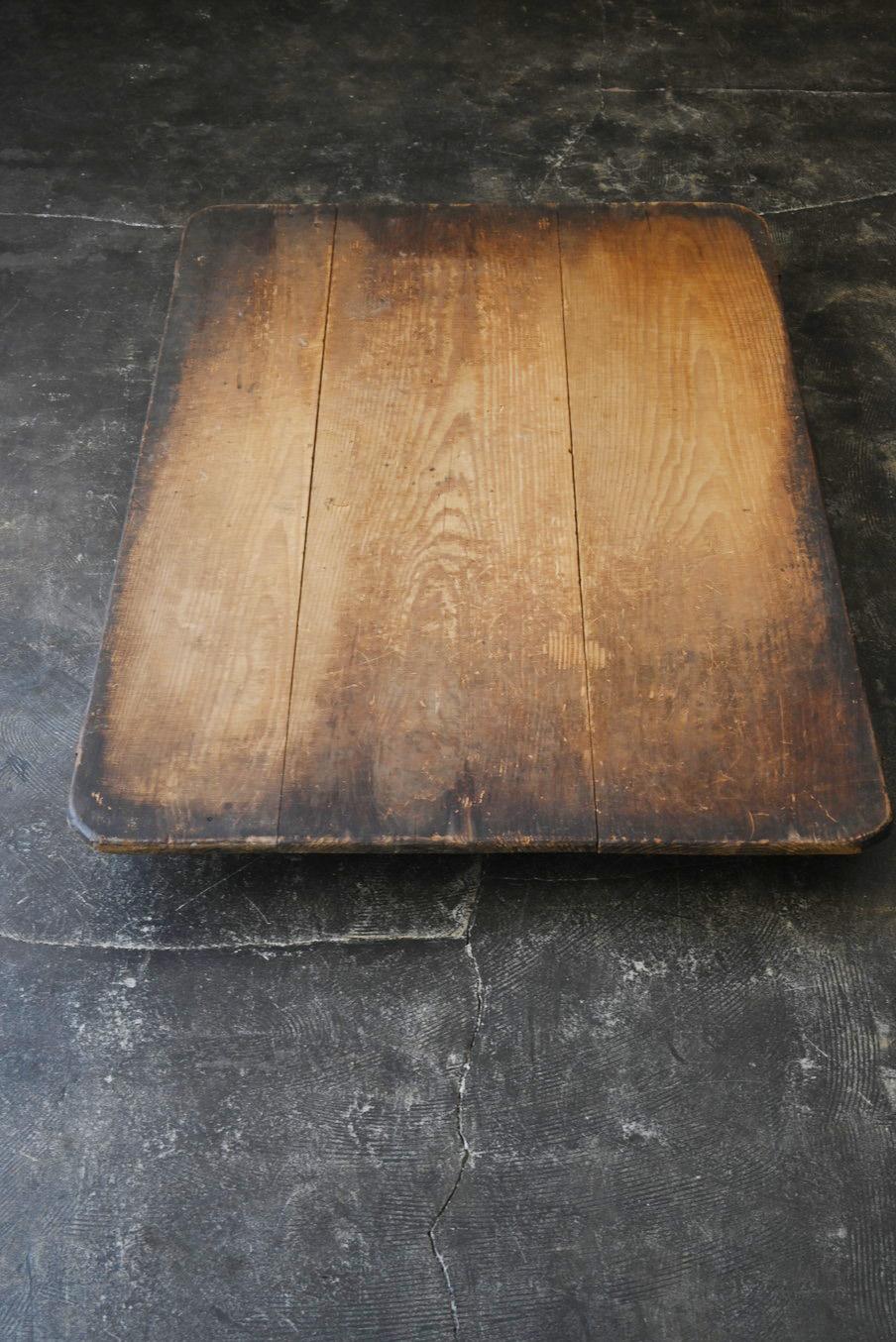Woodwork Antique Japanese wooden low table/1868-1920/Wabi-sabi table