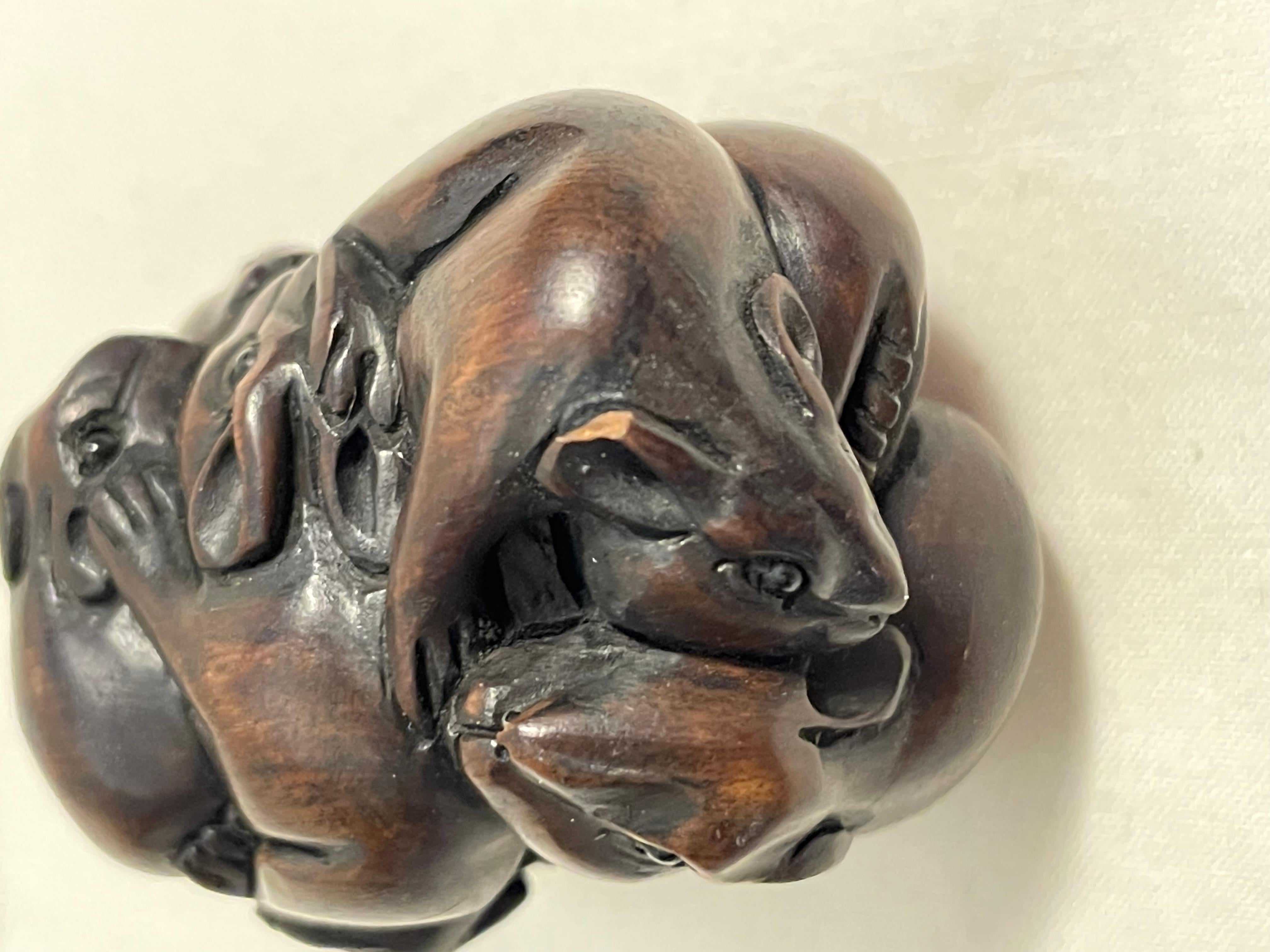 Antique Japanese Wooden Netsuke '7 Mouses', 1950s For Sale 4
