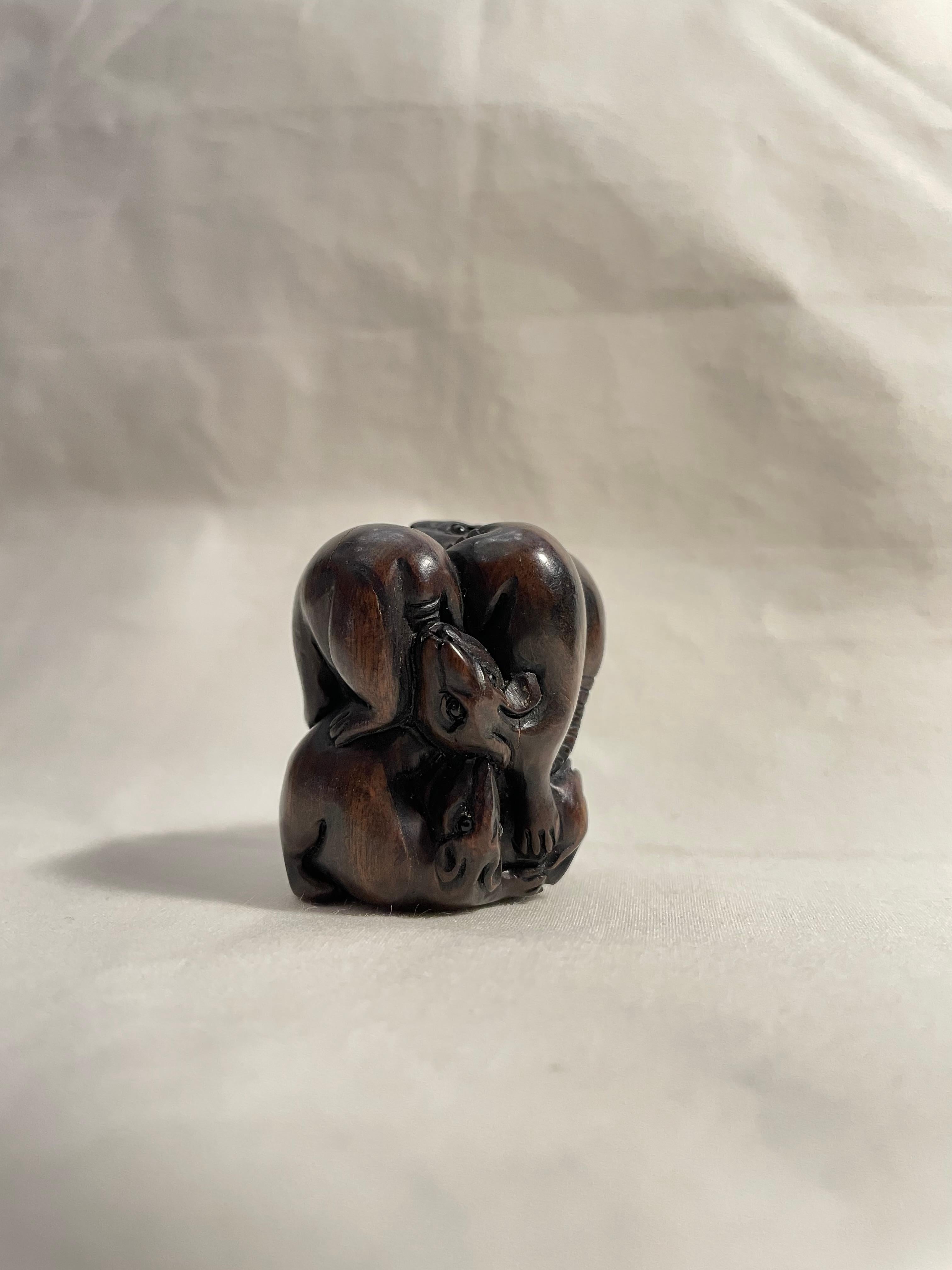 Showa Antique Japanese Wooden Netsuke '7 Mouses', 1950s For Sale