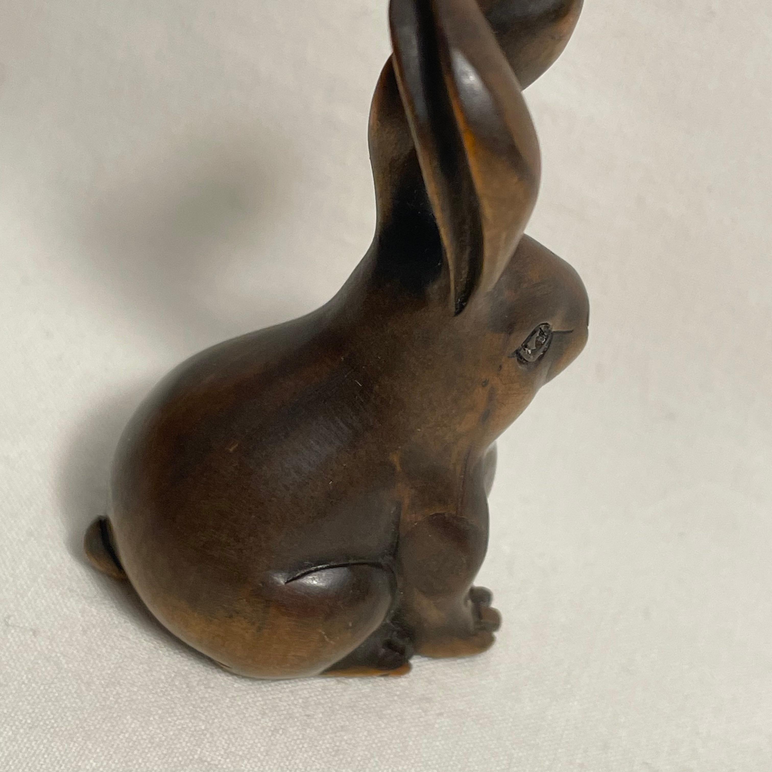 Antique Japanese Wooden Netsuke 'Sitting Rabbit' 1900s Meiji Gyokuseki 6