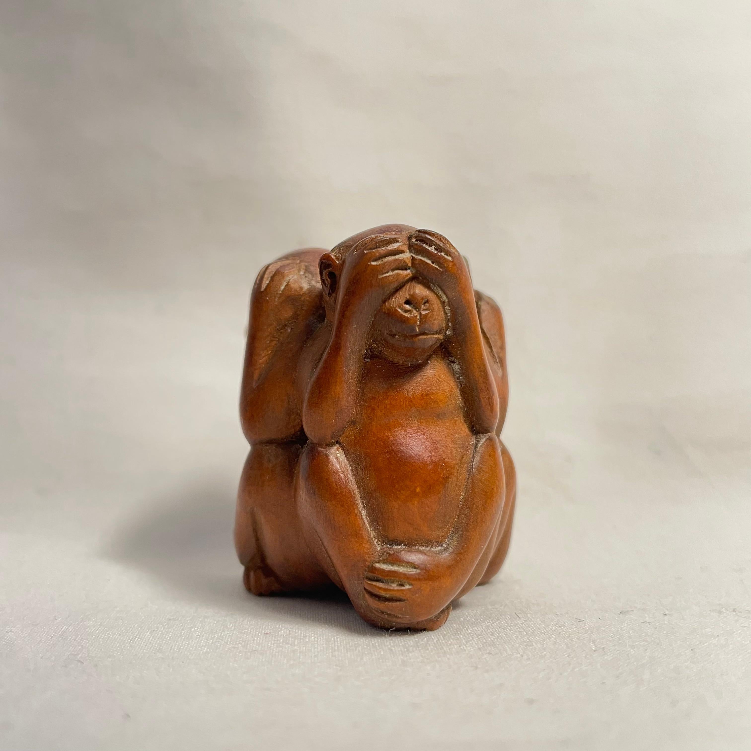 Hand-Carved Antique Japanese Wooden Netsuke 'Three monkeys' 1920s Taisho