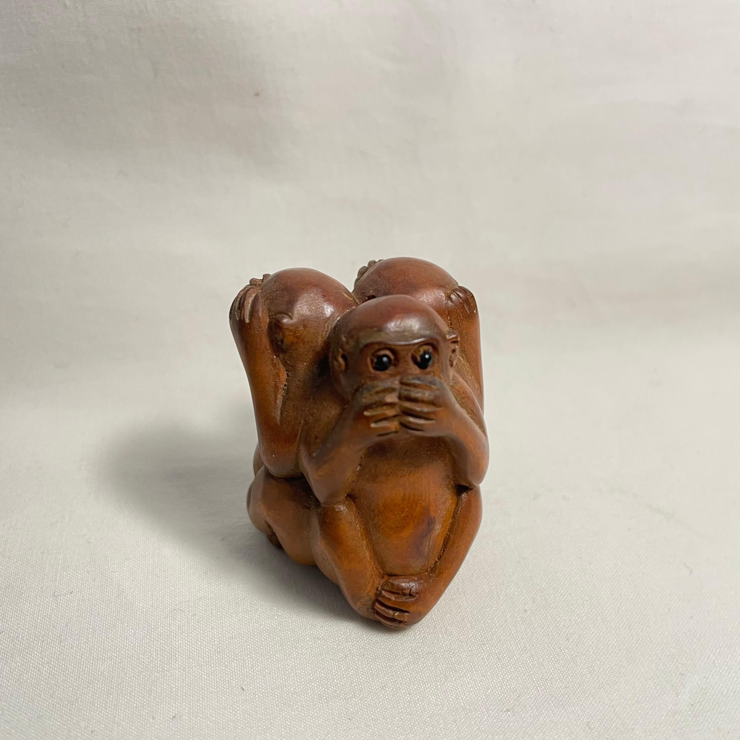 Antique Japanese Wooden Netsuke 'Three monkeys' 1920s Taisho 3