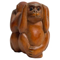 Antiguo Netsuke Japonés de Madera 'Tres monos' 1920s Taisho