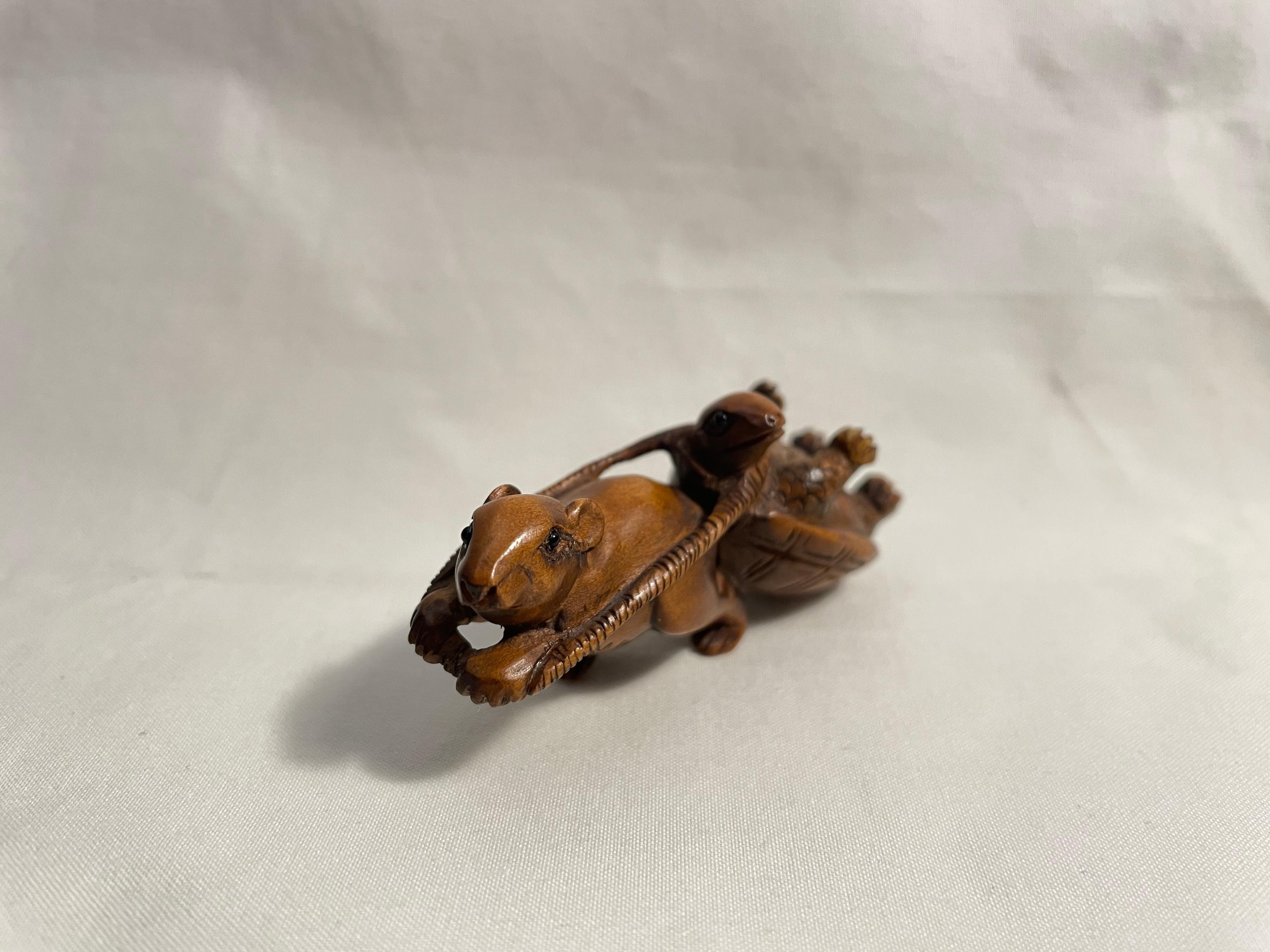 Taisho Antique Japanese Wooden Netsuke 'Turtle and Mouse' 1920s