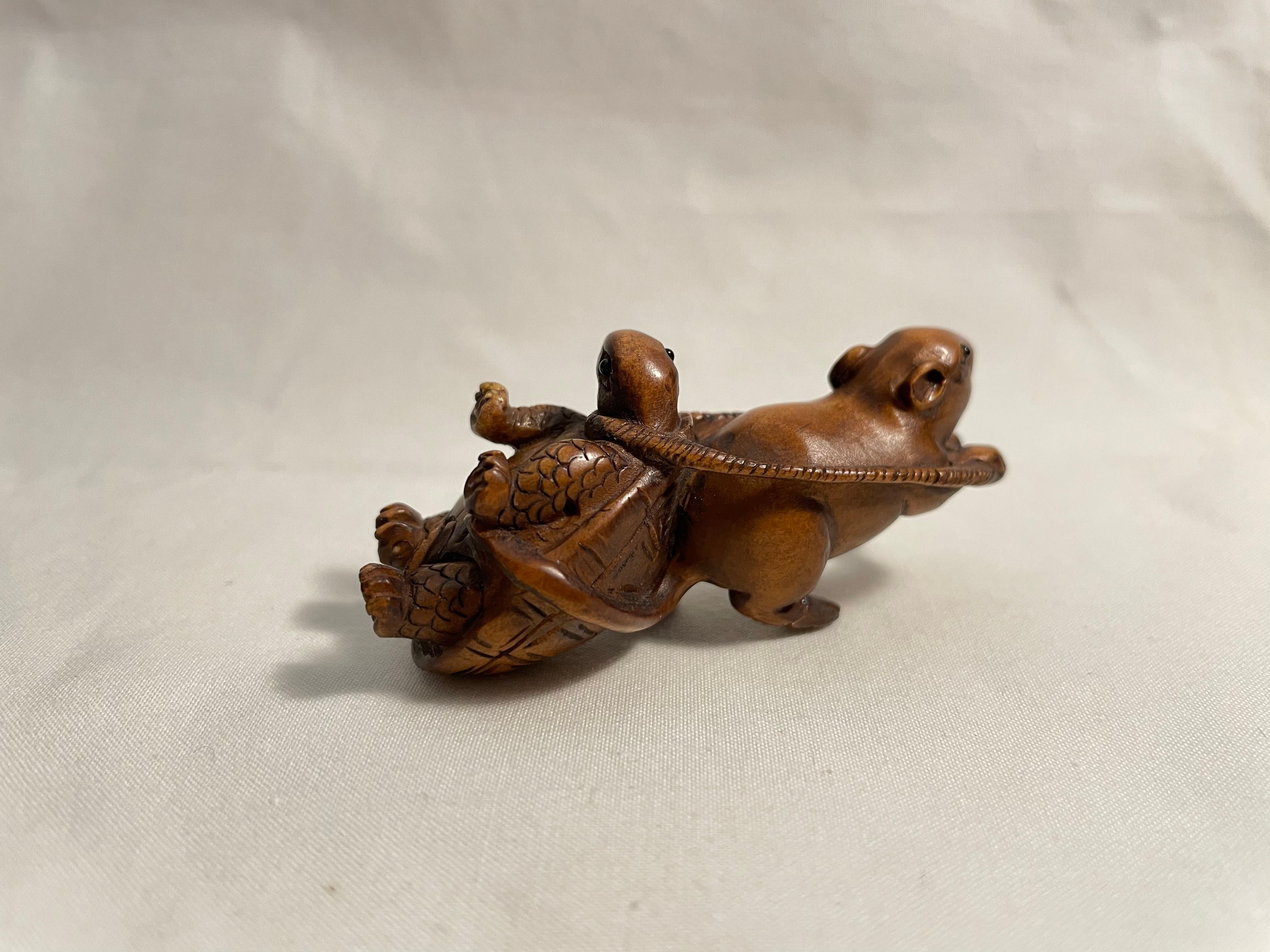 Hand-Carved Antique Japanese Wooden Netsuke 'Turtle and Mouse' 1920s