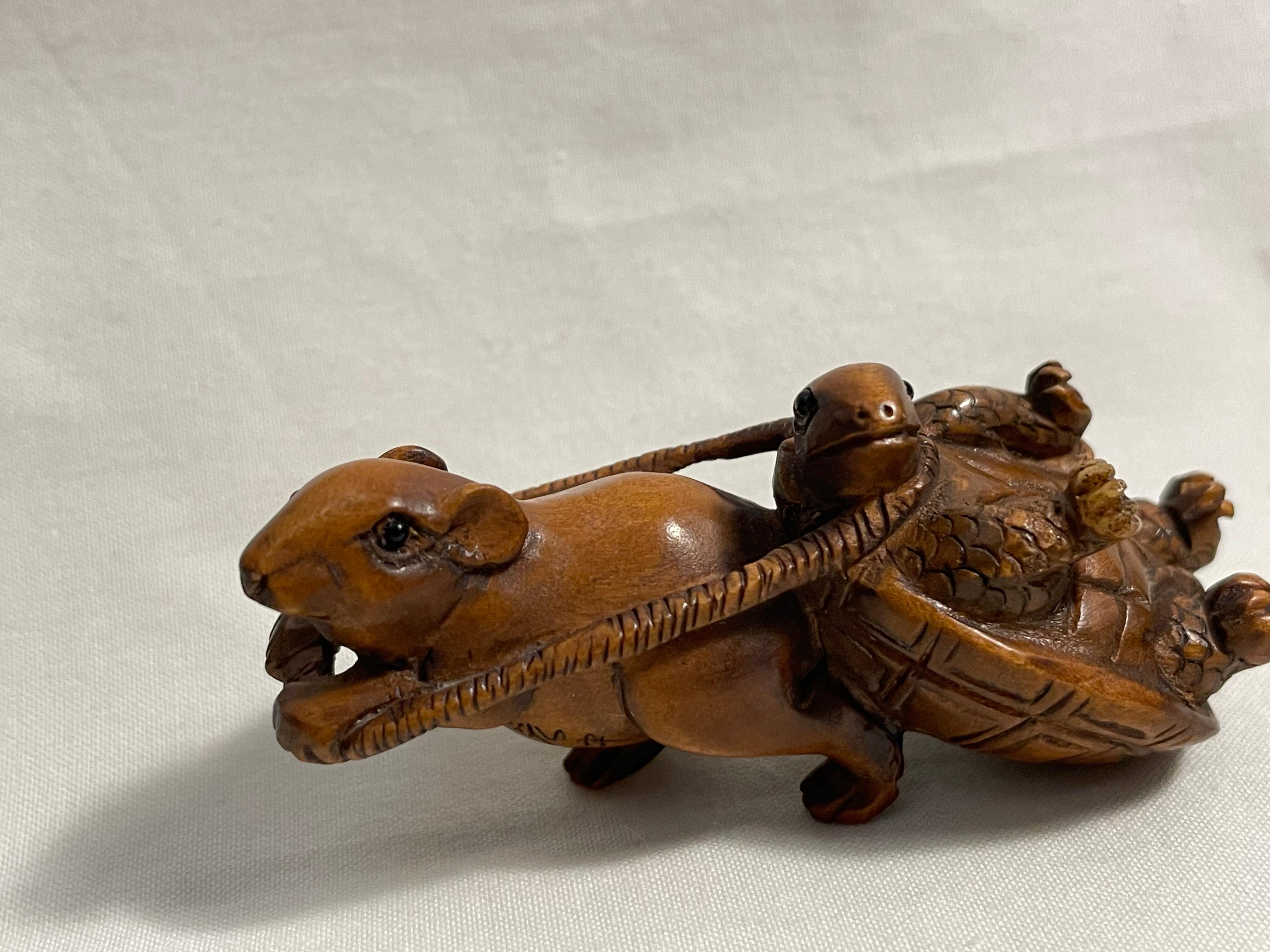 Antique Japanese Wooden Netsuke 'Turtle and Mouse' 1920s 1