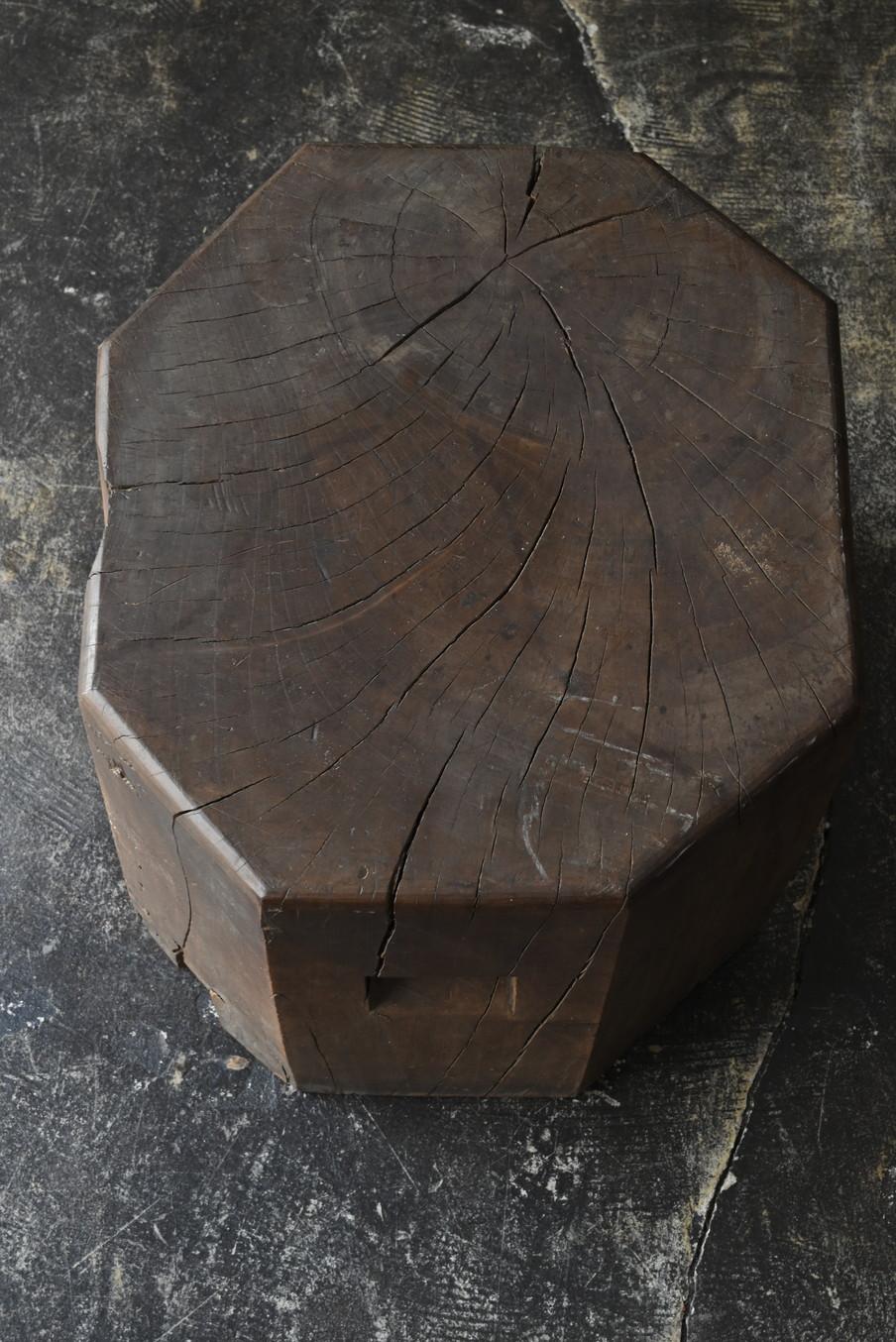 Octagonal Stool Antique Japanese wooden octagonal stool/20th century/Display stand For ...