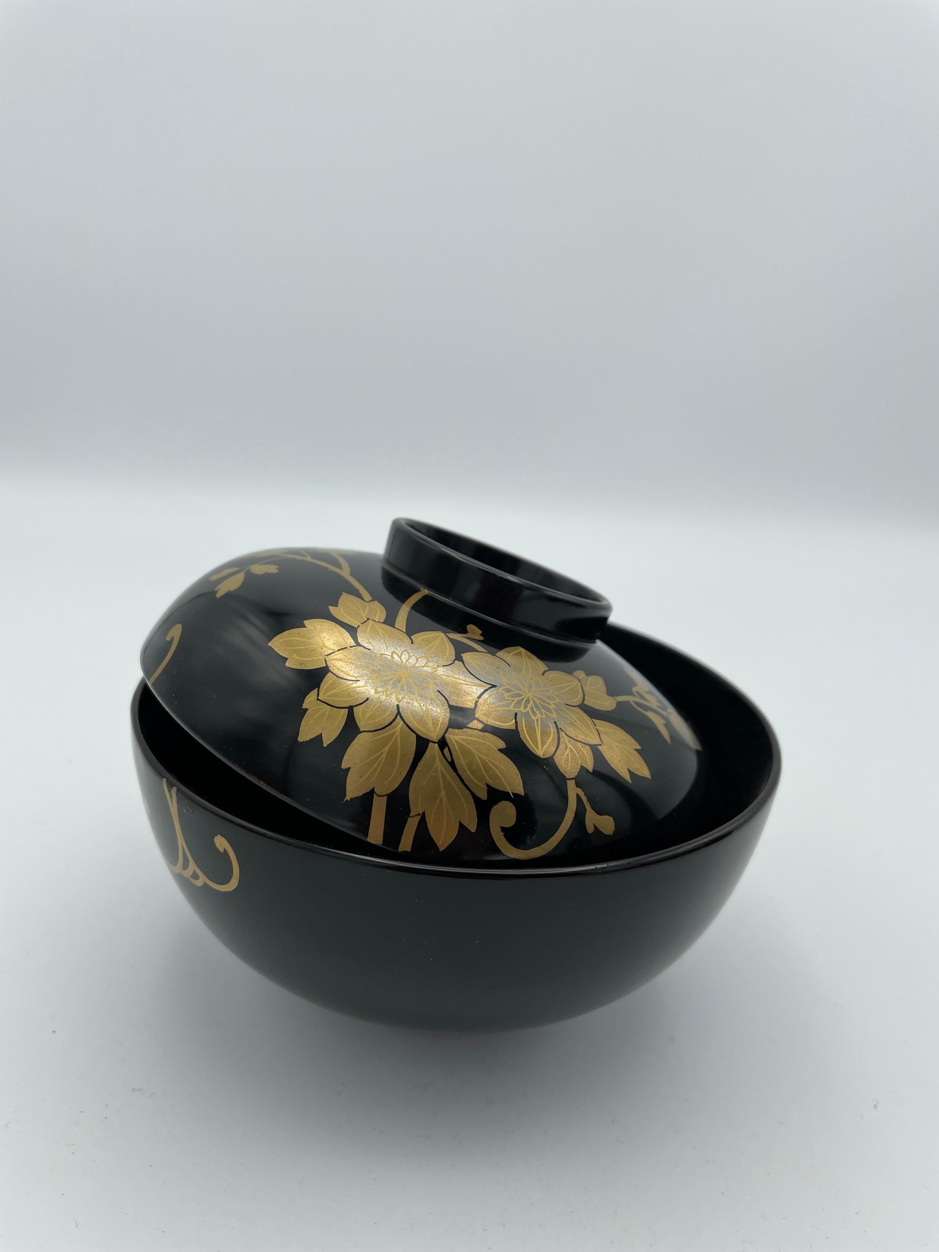 Antique Japanese Wooden Soup-Bowl with Wajima-Nuri, Japanese Lacquerware 1930s For Sale 2