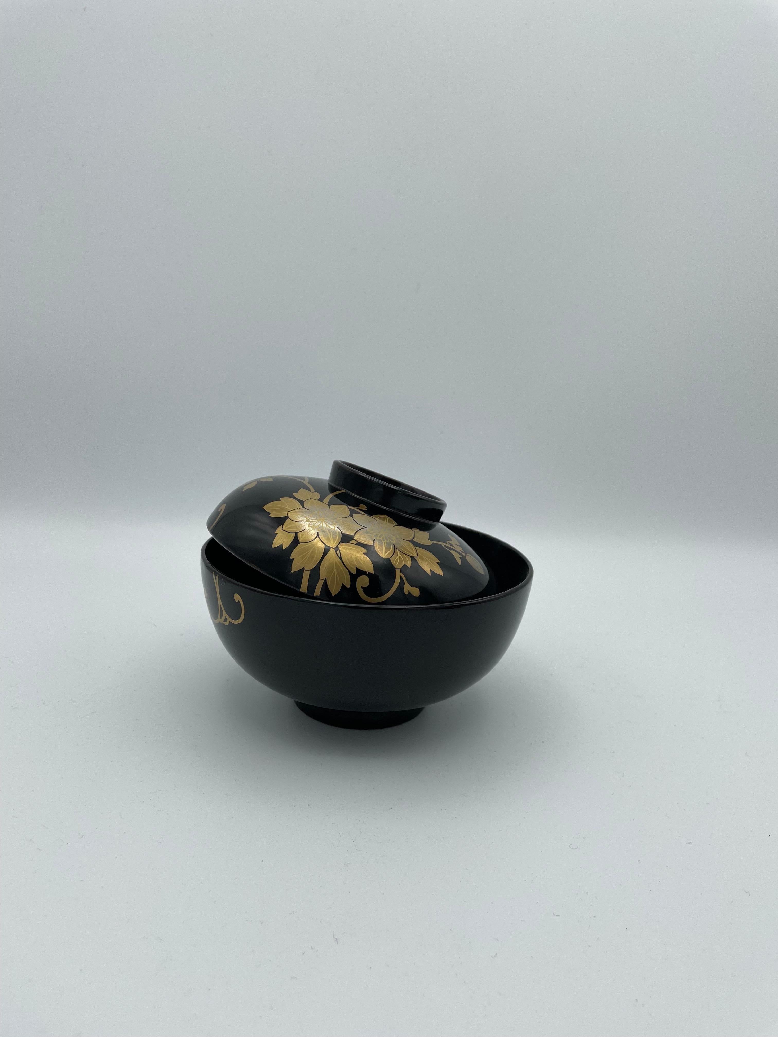 Antique Japanese Wooden Soup-Bowl with Wajima-Nuri, Japanese Lacquerware 1930s For Sale 3