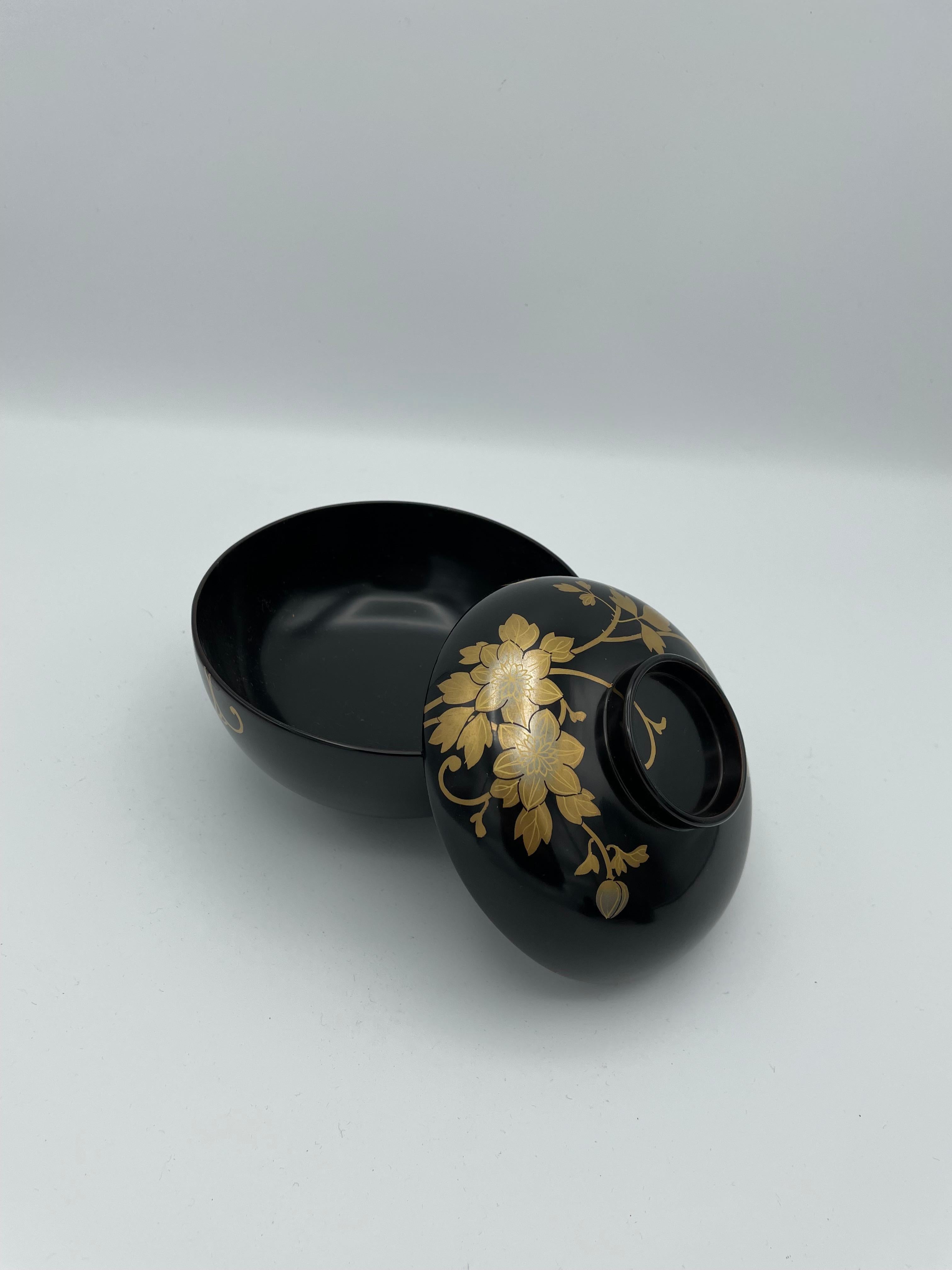 Antique Japanese Wooden Soup-Bowl with Wajima-Nuri, Japanese Lacquerware 1930s For Sale 5