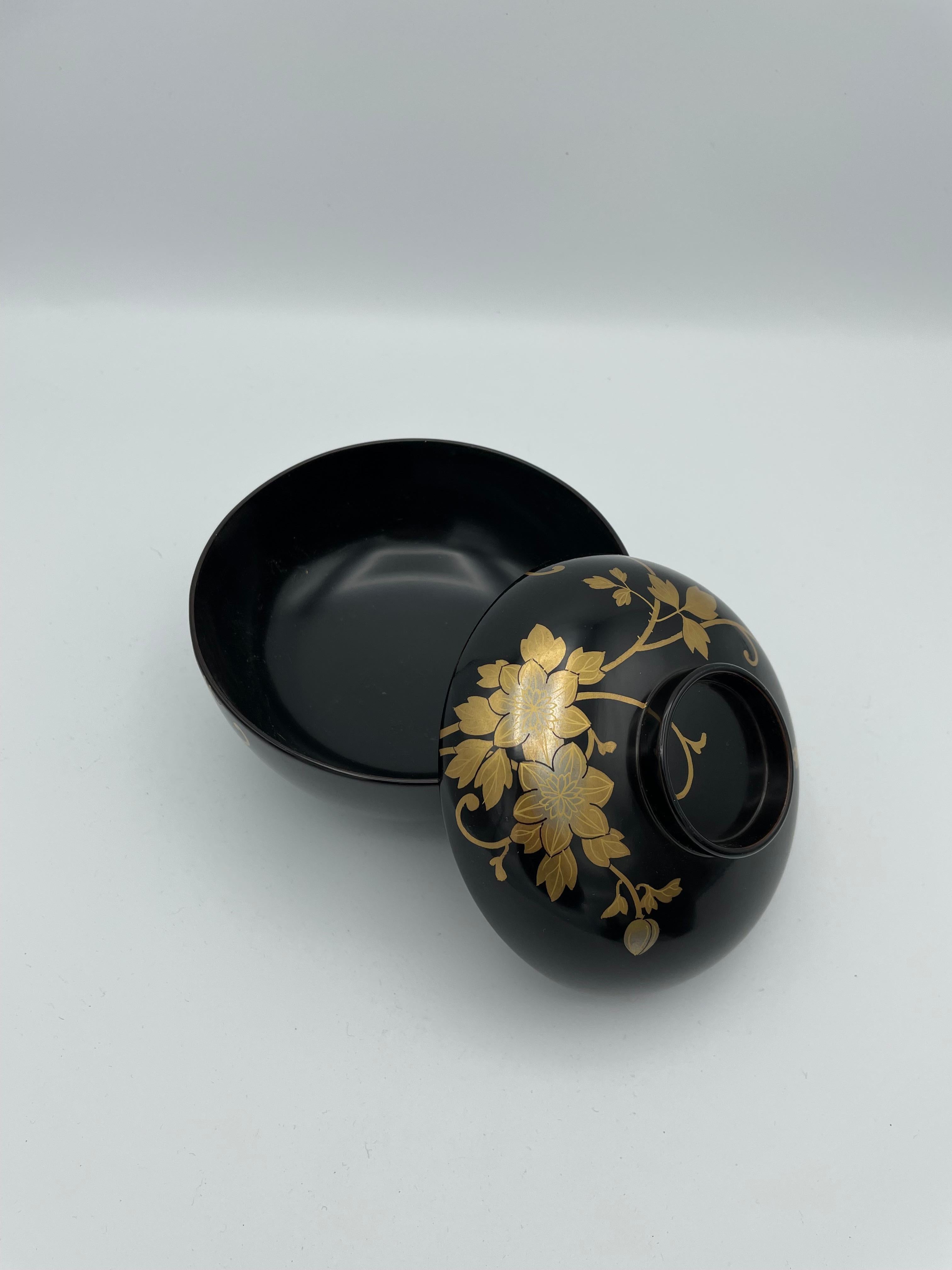 Antique Japanese Wooden Soup-Bowl with Wajima-Nuri, Japanese Lacquerware 1930s For Sale 7