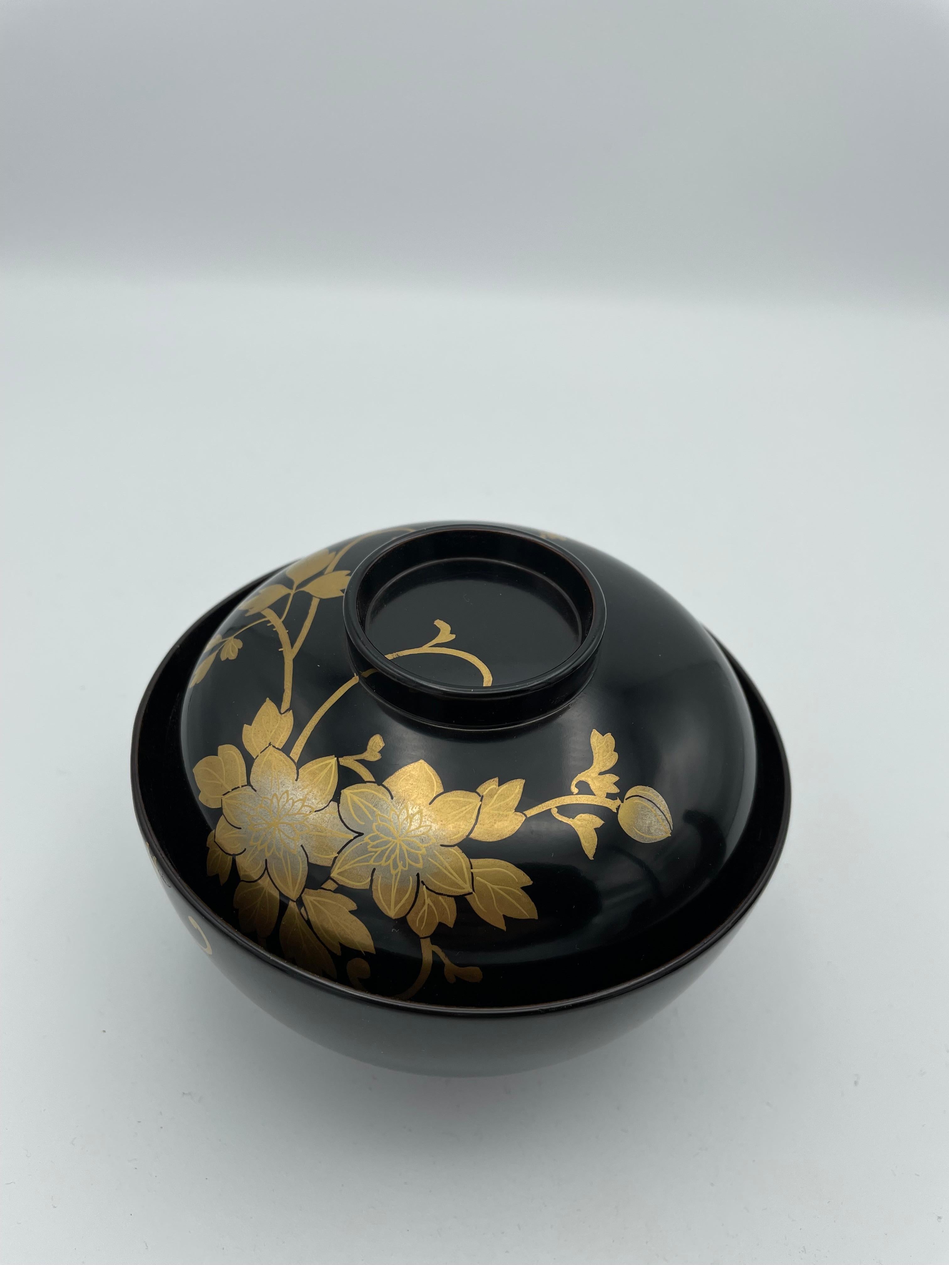 Early 20th Century Antique Japanese Wooden Soup-Bowl with Wajima-Nuri, Japanese Lacquerware 1930s For Sale