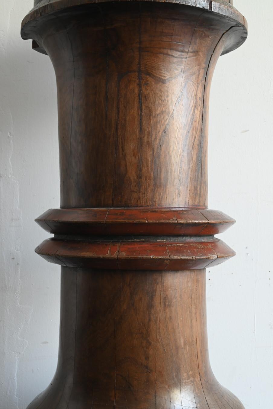 Hand-Carved Antique Japanese wooden temple pillar object / 19th century / large decoration For Sale