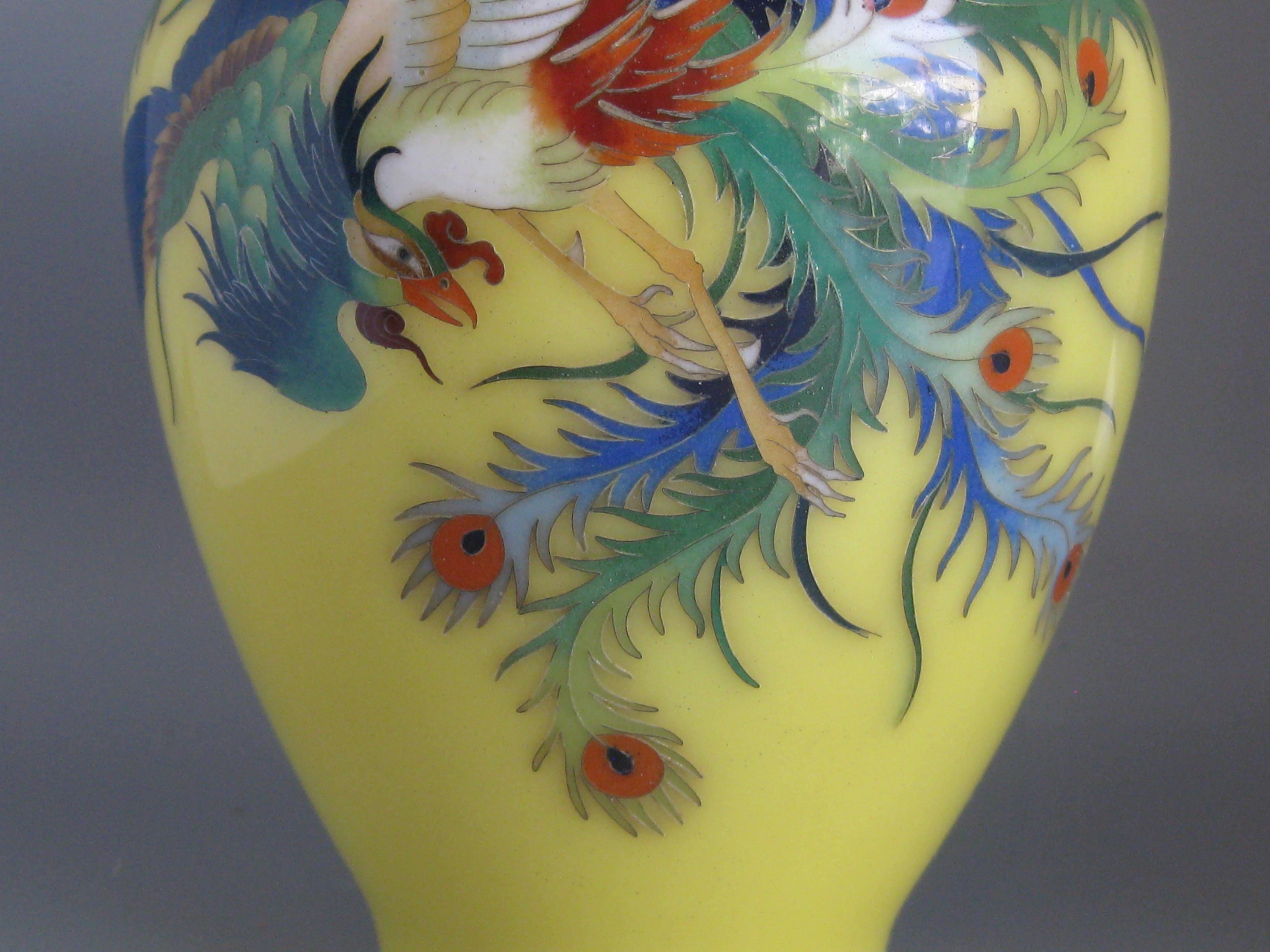 Antique Japanese Yellow Cloisonné Enamel Vase with Hoo-oo Bird Meiji Era 2