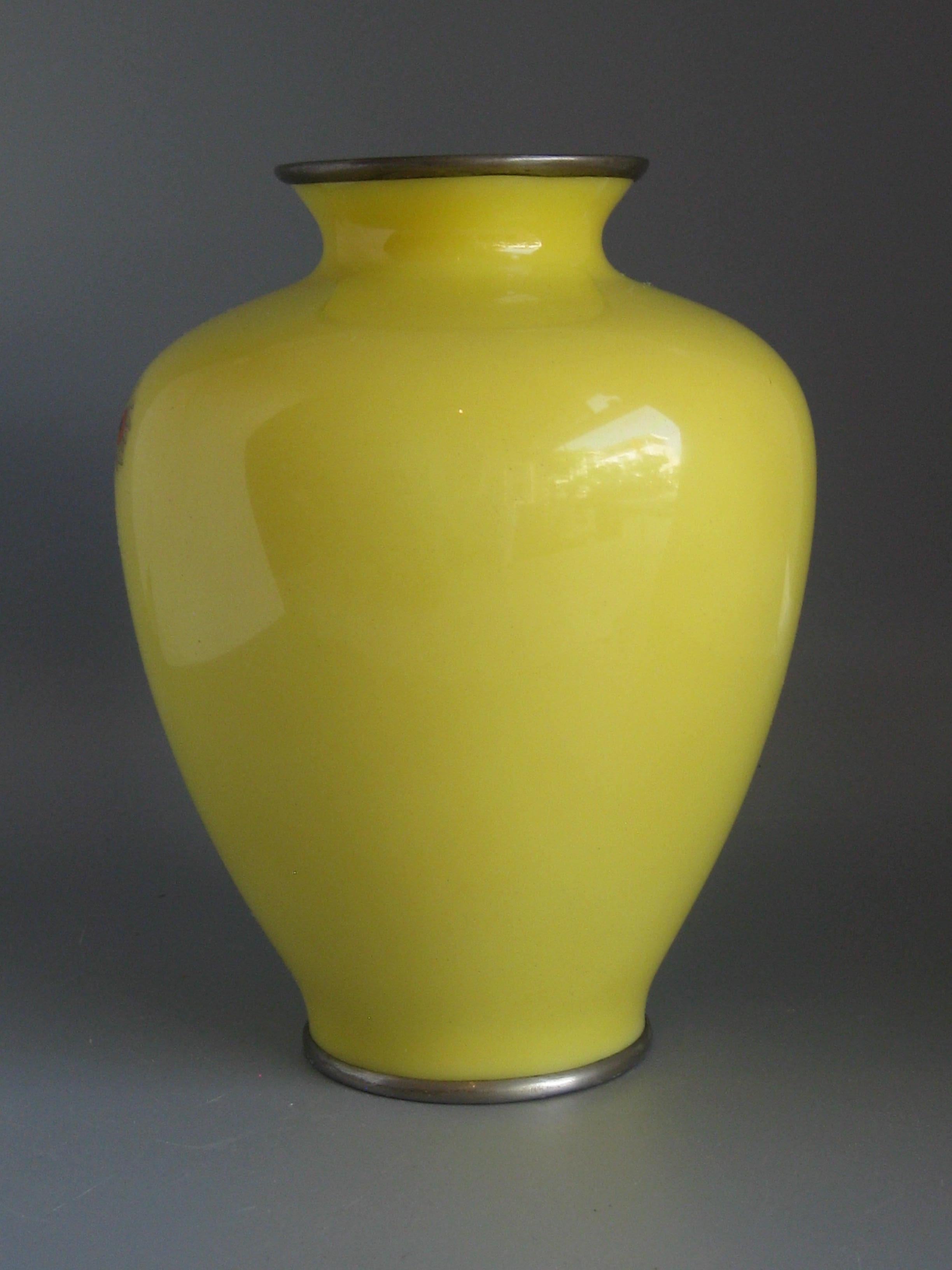 Antique Japanese Yellow Cloisonné Enamel Vase with Hoo-oo Bird Meiji Era 4