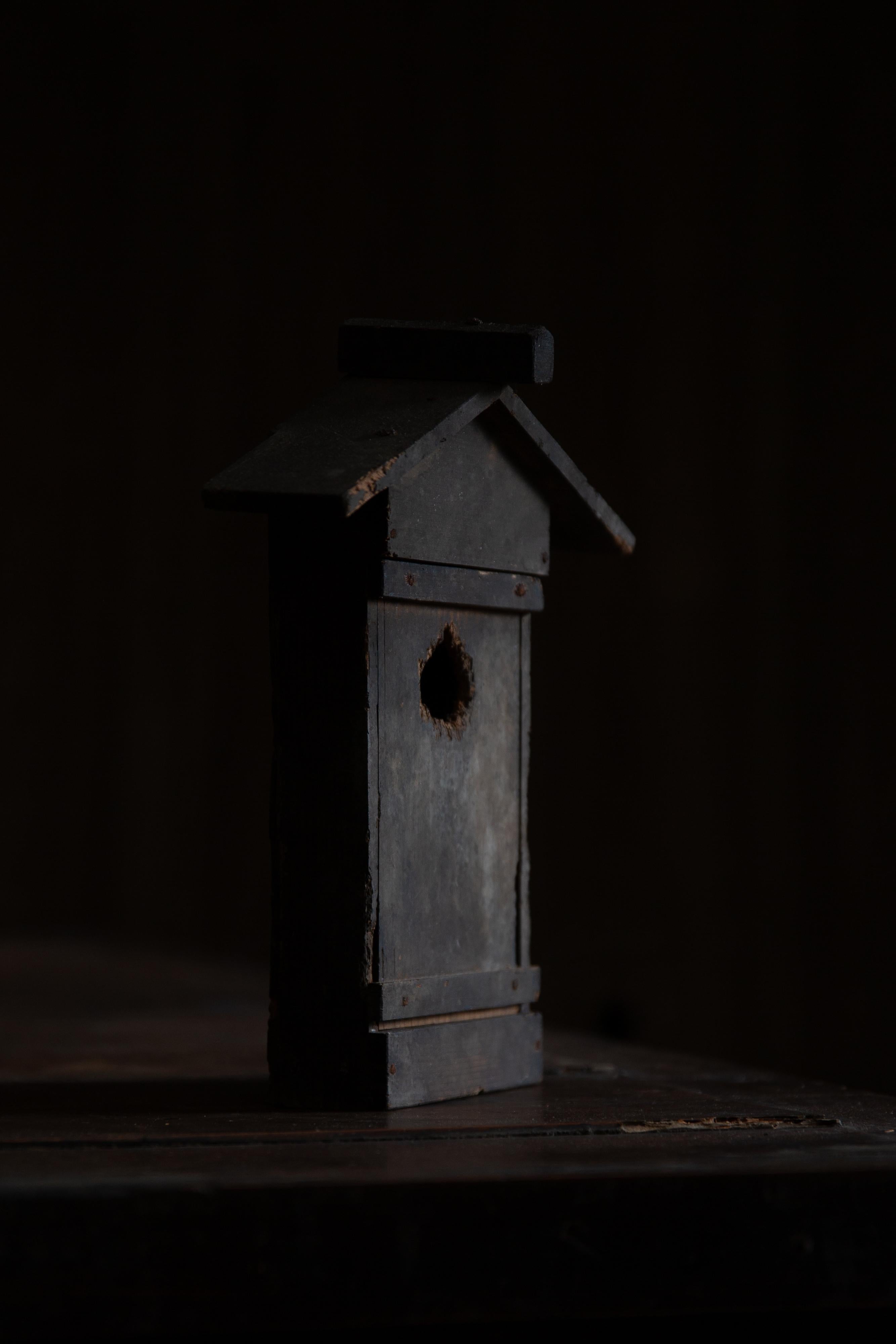 Mini sanctuaire japonais antique Zushi, porte-talisman shintoïste, décoration murale wabi sabi. en vente 6