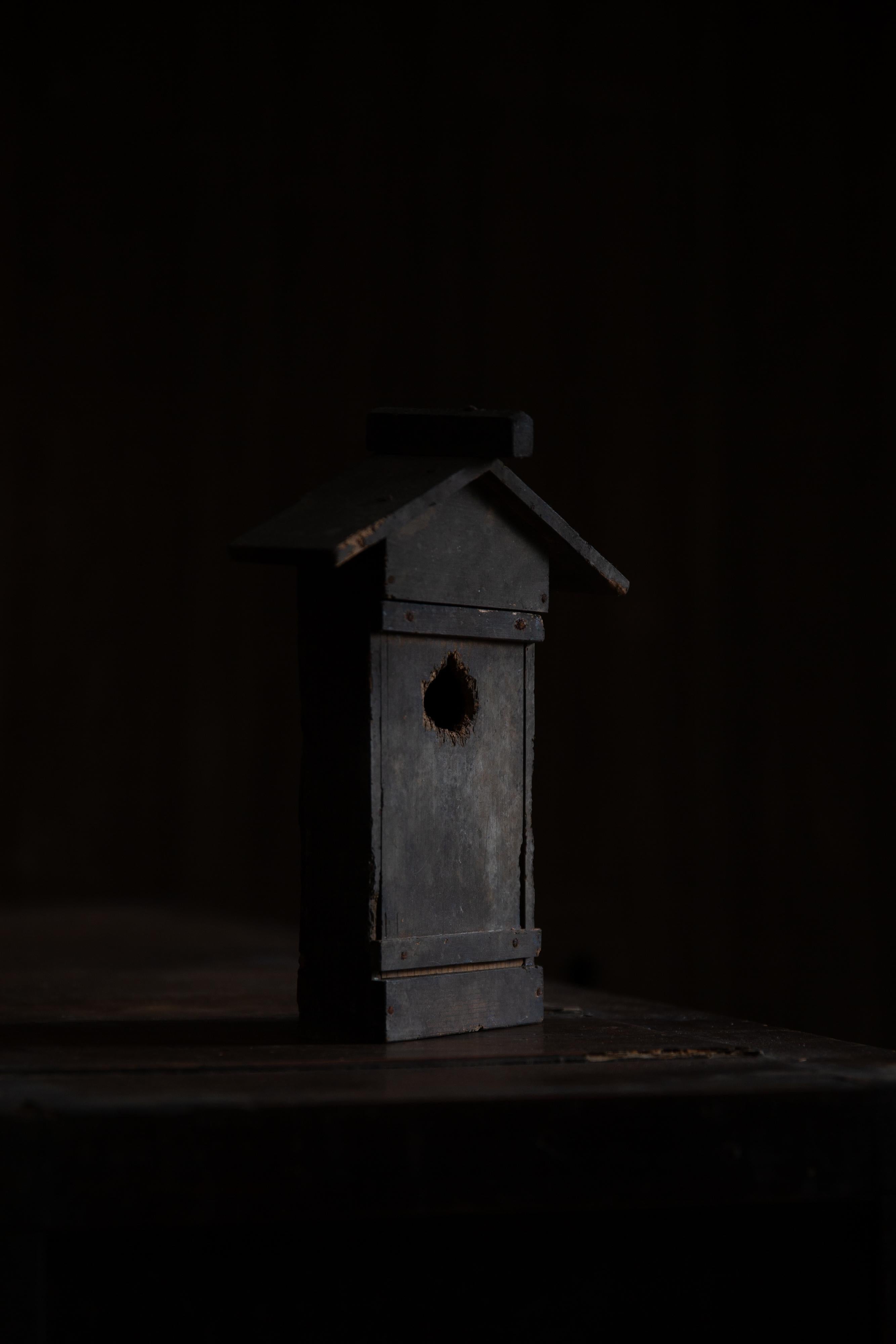 Mini sanctuaire japonais antique Zushi, porte-talisman shintoïste, décoration murale wabi sabi. en vente 7