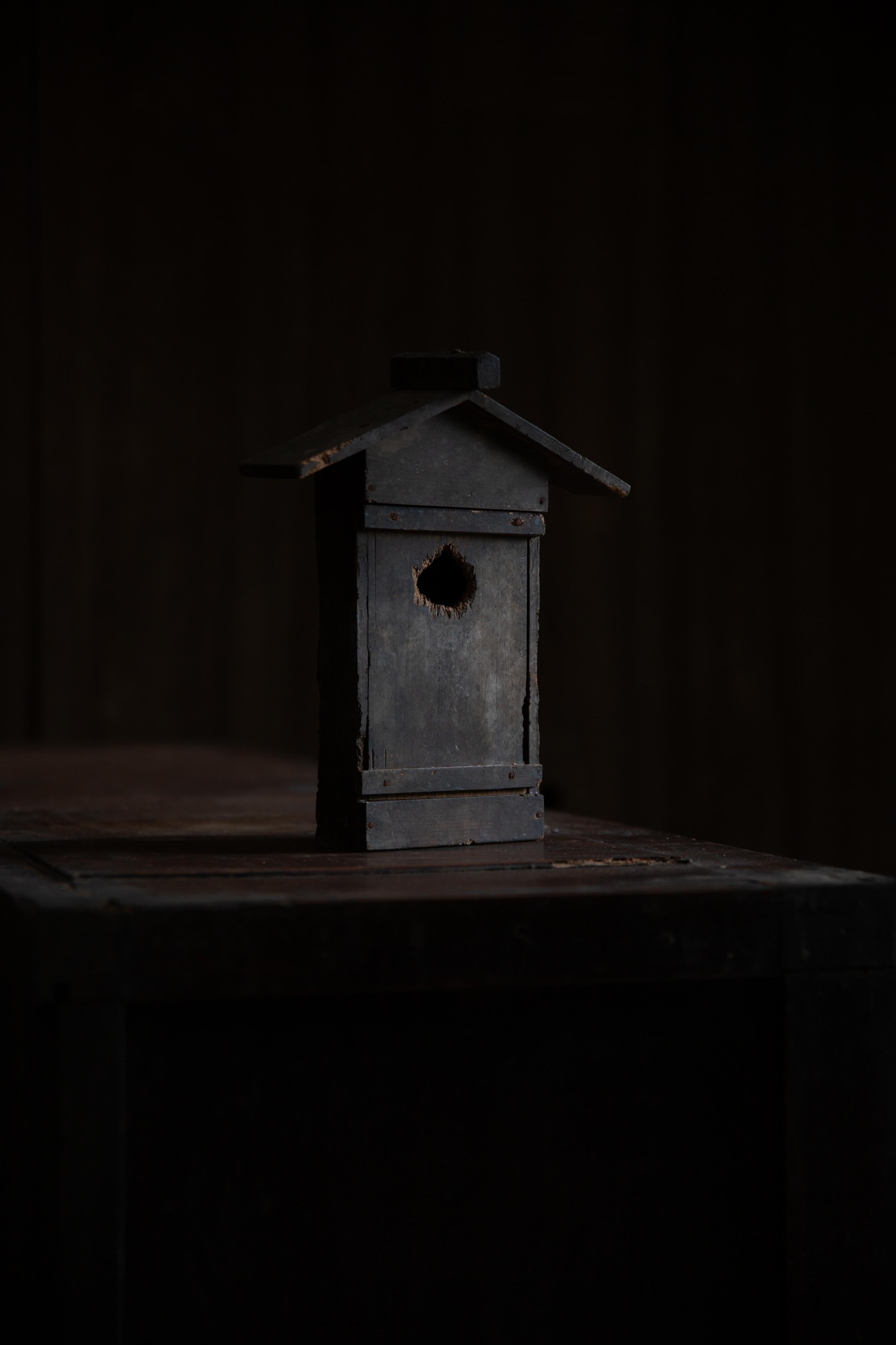 Mini sanctuaire japonais antique Zushi, porte-talisman shintoïste, décoration murale wabi sabi. en vente 9