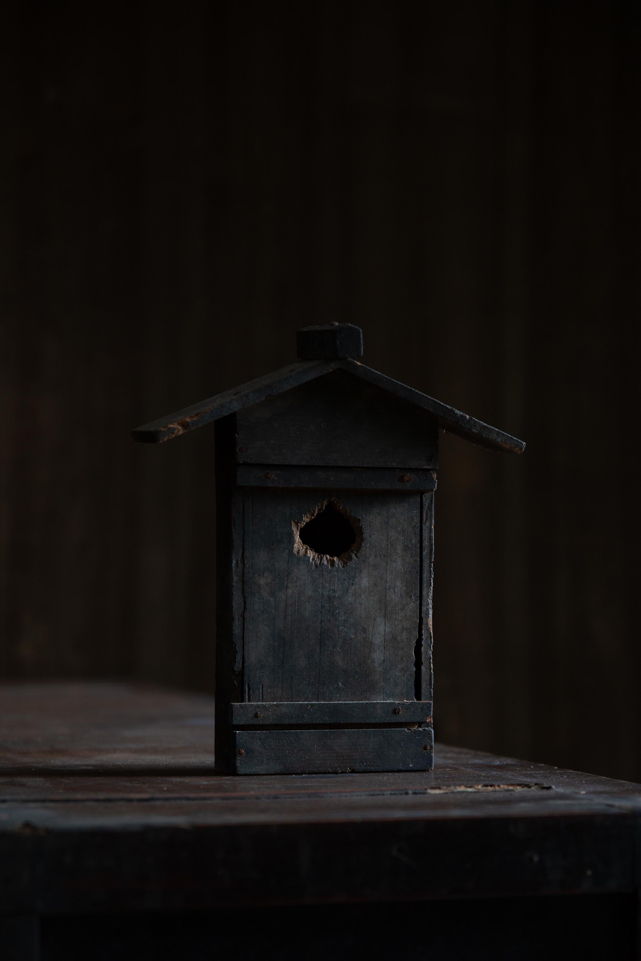 Mini sanctuaire japonais antique Zushi, porte-talisman shintoïste, décoration murale wabi sabi. en vente 12