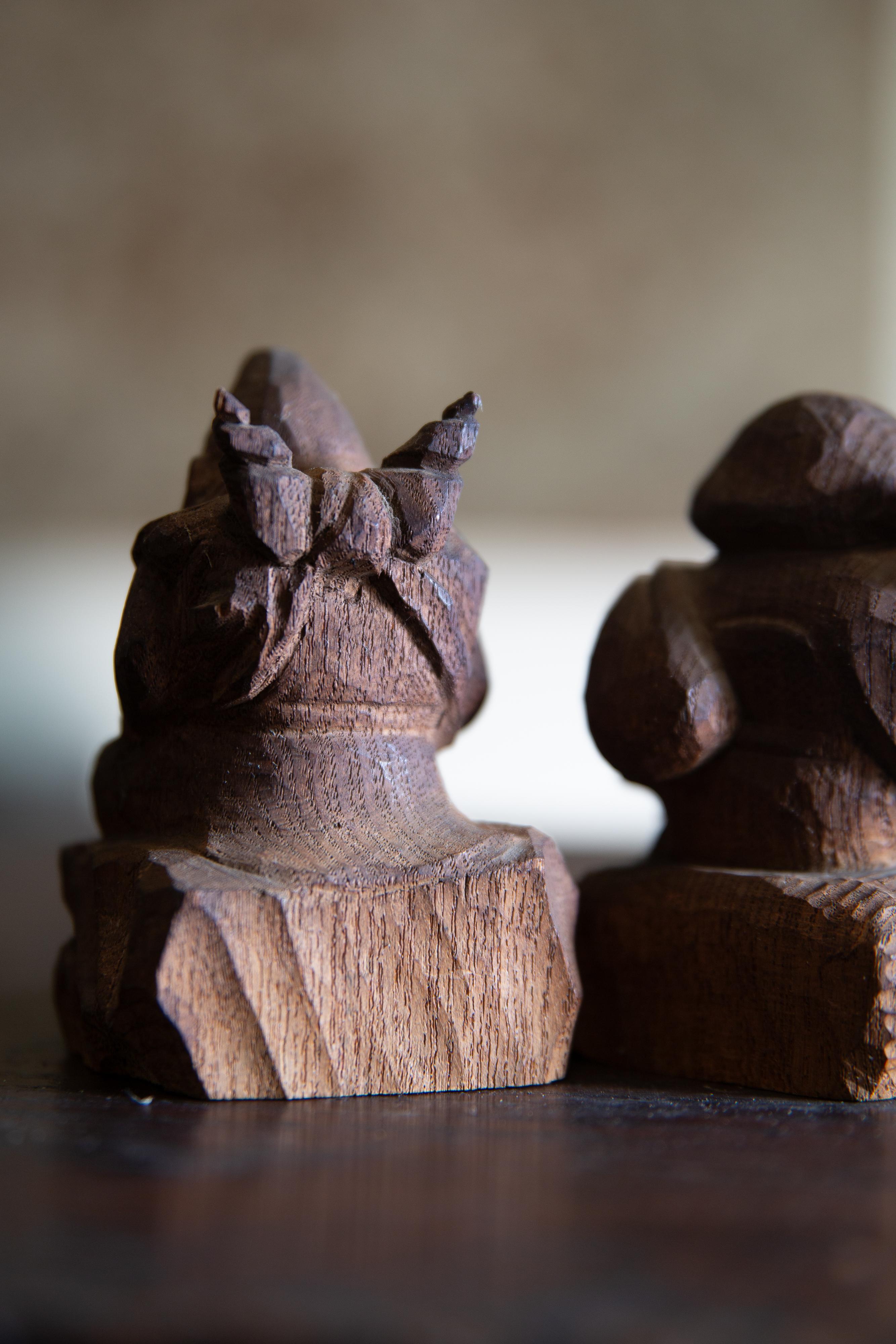 Antique Japanese Zushi mini shrine w/ Ebisu & Daikoku figurines wabi sabi mingei In Good Condition In 常陸大宮市, JP