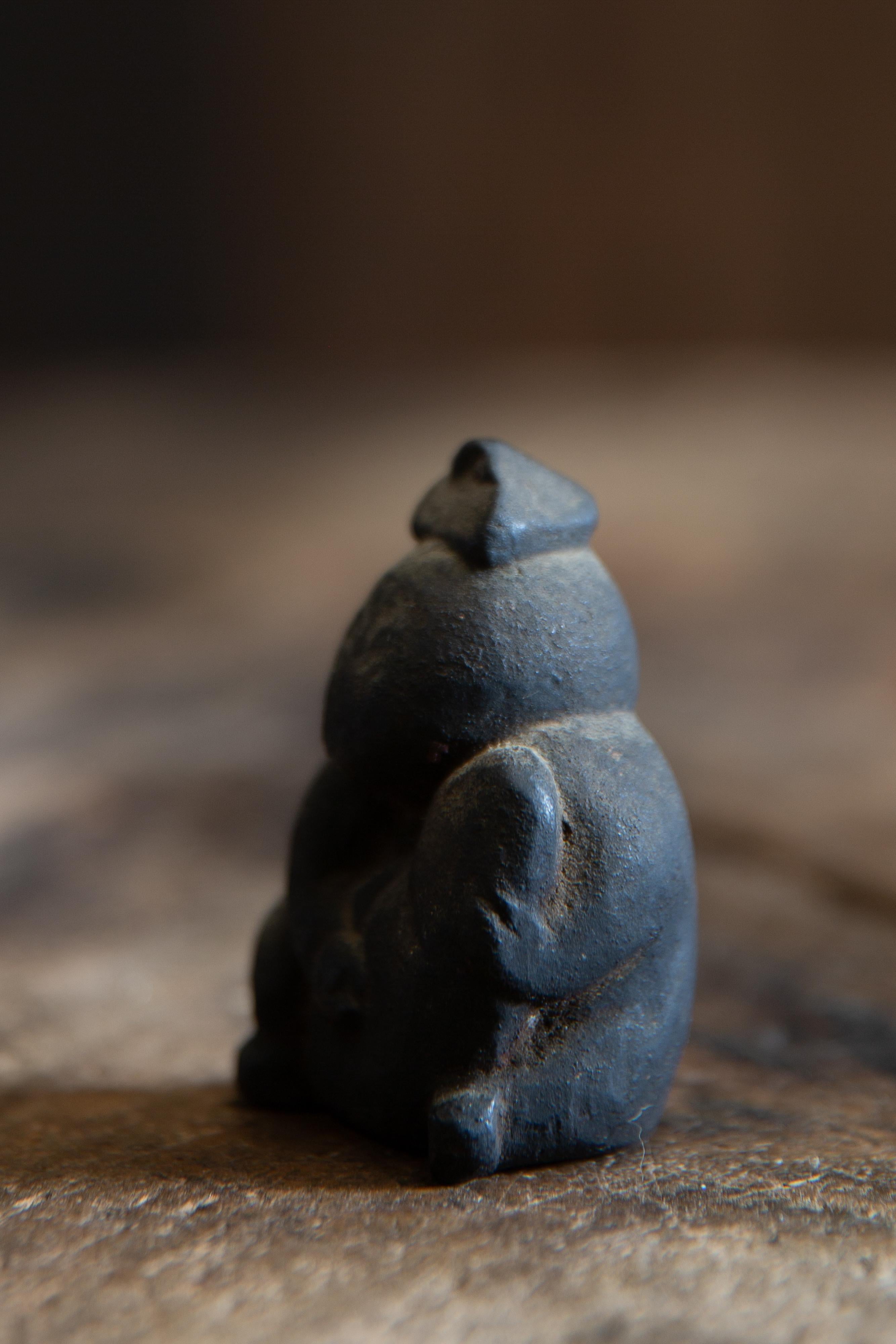 Antico Zushi giapponese, santuario wabi sabi in miniatura con statuetta Ebisu mingei in vendita 7