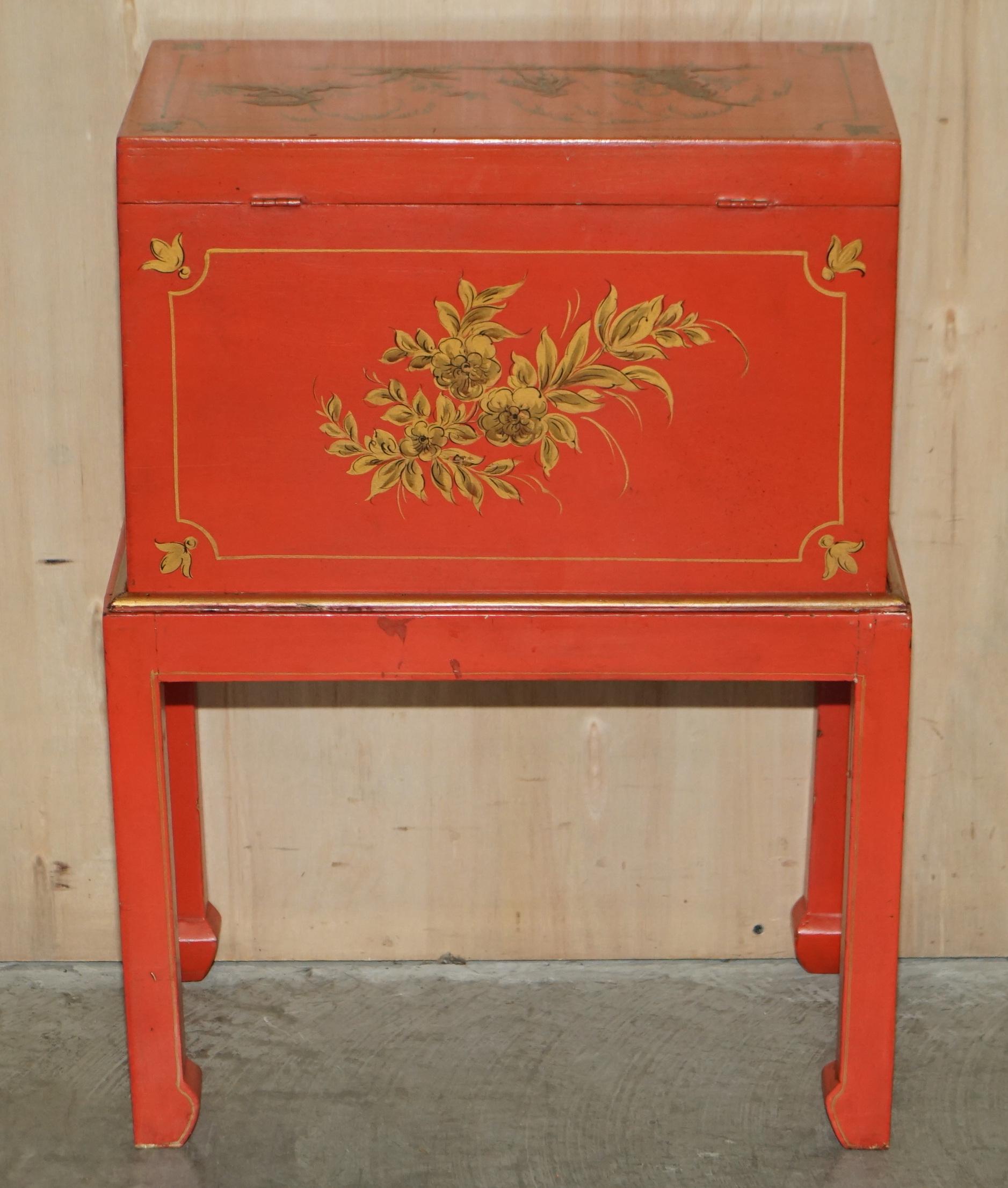Antique Japanned Oriental Side Table Chest on Stand Hand Painted and Lacquered For Sale 10