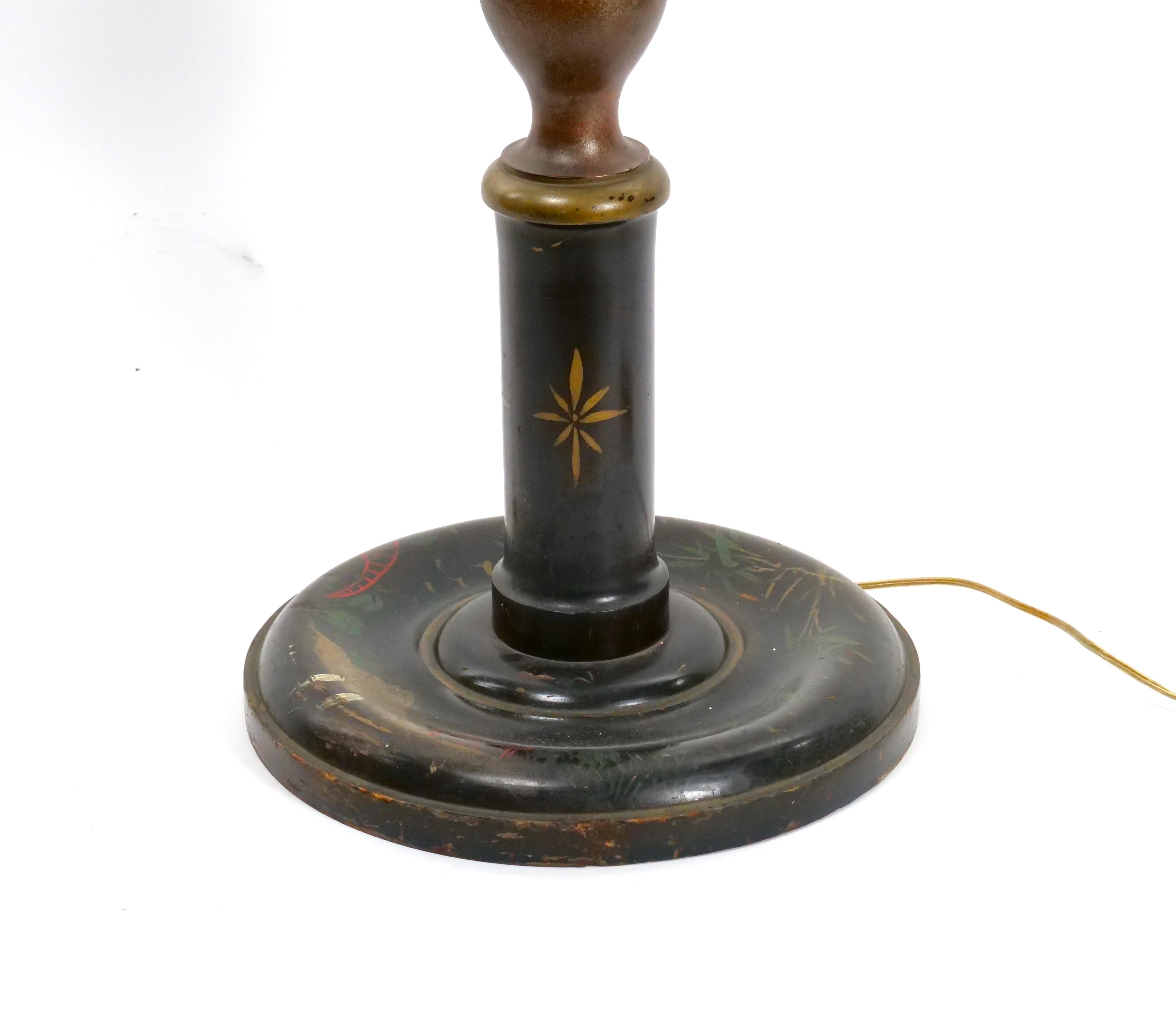 lampade da terra in legno antiche