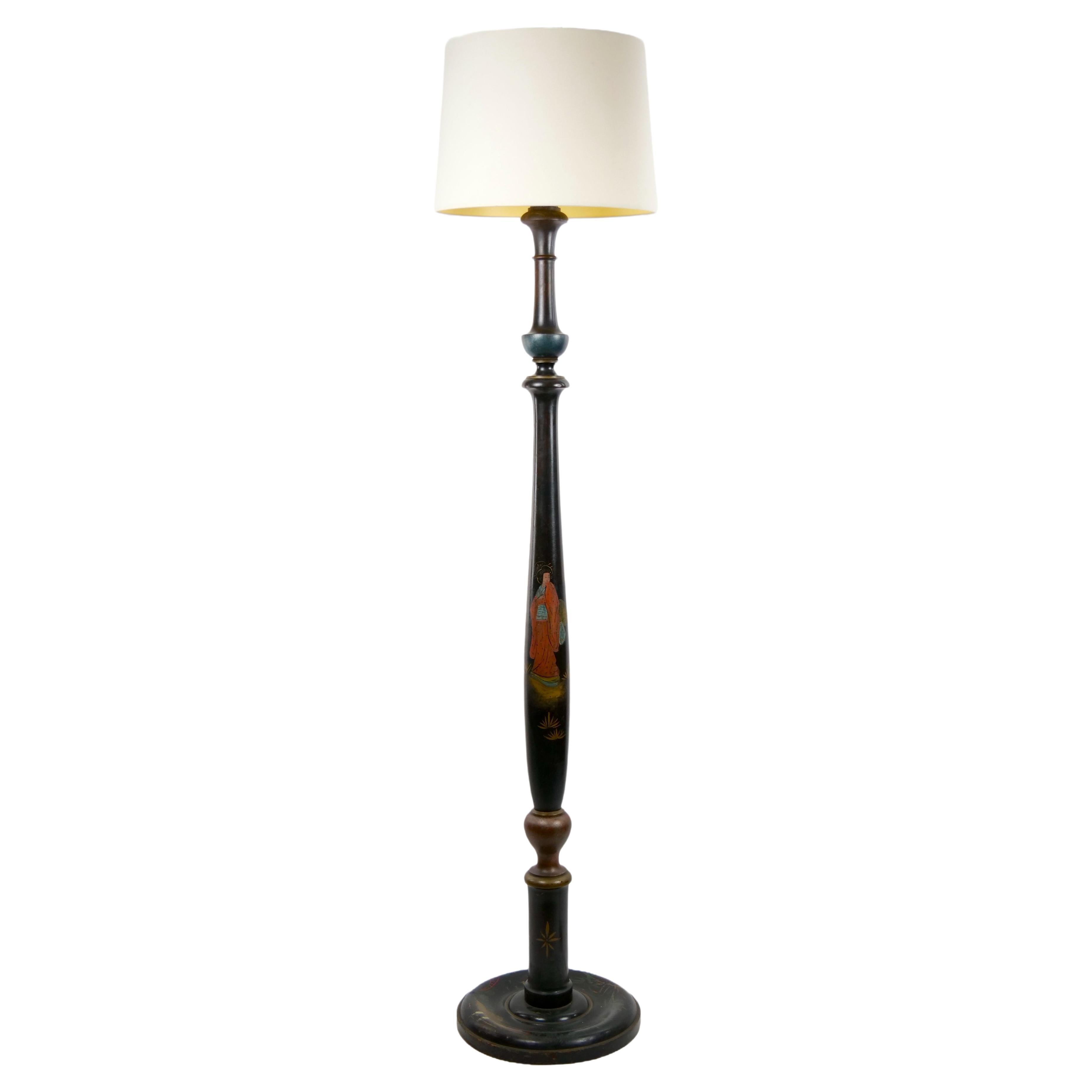 Antique Japonisme / Chinoiserie Hand-Painted Wooden Floor Lamp For Sale