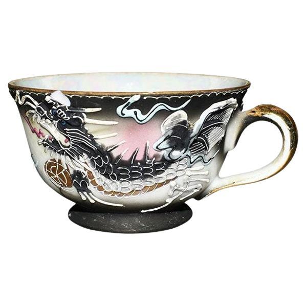 Antica coppa giapponese Moriage Dragon Ware in nero, anni '20 in vendita