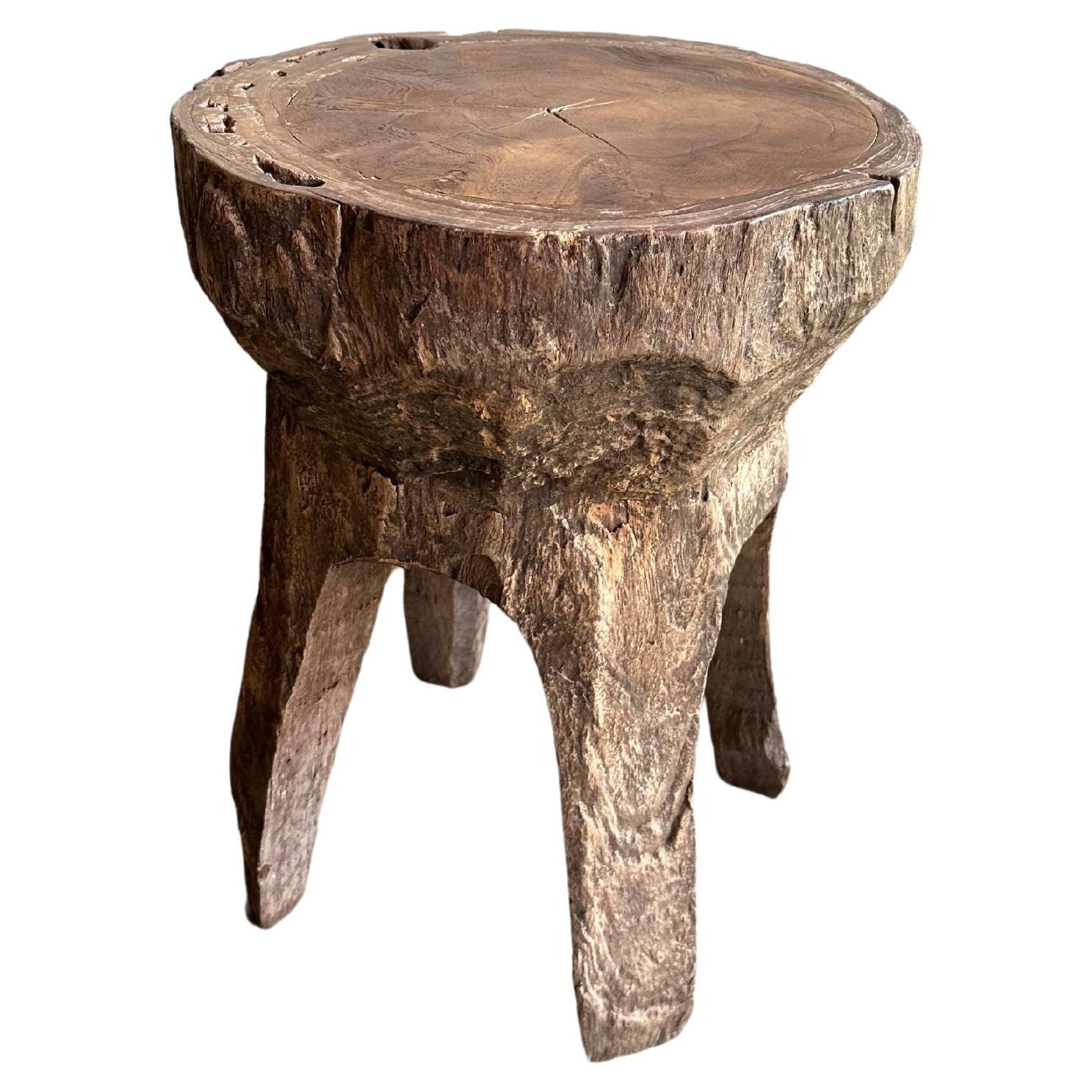 Tabouret japonais ancien en bois de teck