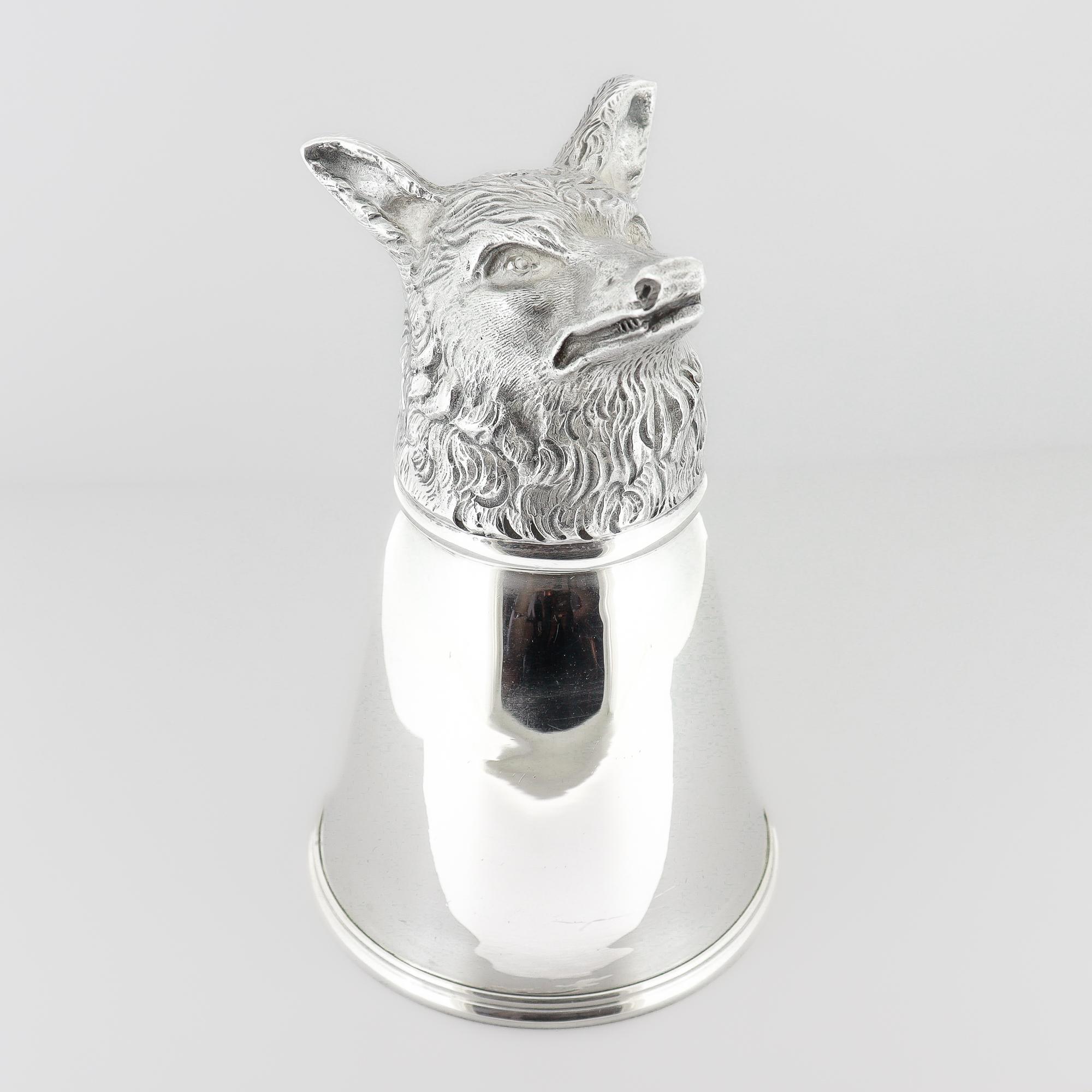 XX secolo Antico J.E. Coppa Caldwell in argento sterling per la caccia con la testa di volpe in vendita