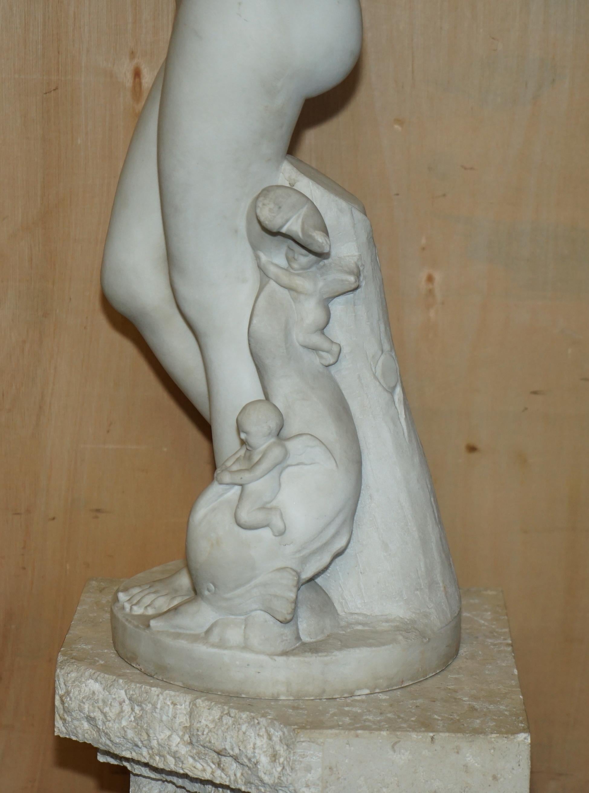 ANTIQUE JEAN- ANTOINE HOUDON SiGNED LARGE VENUS DE MILO MARBLE STATUE ON PLINTH For Sale 1