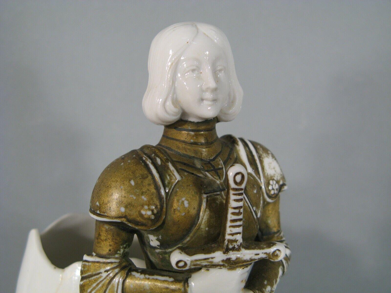Jarrón de cerámica antiguo Jeanne d'Arc - 1Y105 3