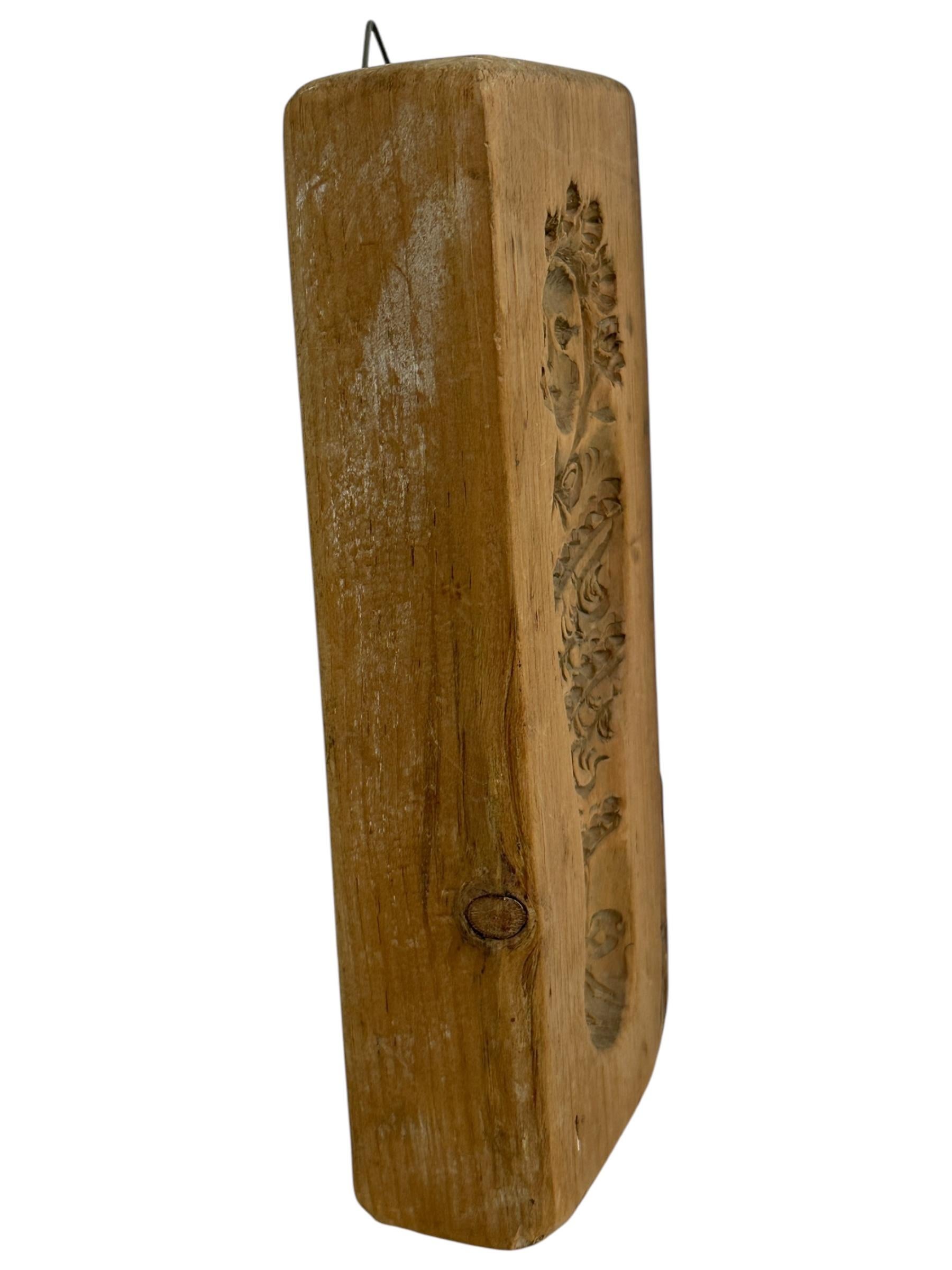 Classic 19th century wooden mold, circa 1870s or older. Made of hand carved wood. It is a larger mold, someone put a hanger on it, do display it at the wall. Found at an estate sale in Nuremberg, Germany. Nice addition to any country kitchen as a