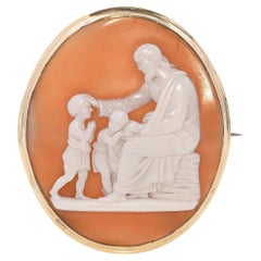 Antique Jesus with Two Children Cameo Brooch in Yellow Gold