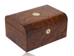 Antike Schmuckschatulle aus Wurzelnussholz Viktorianische Zeit