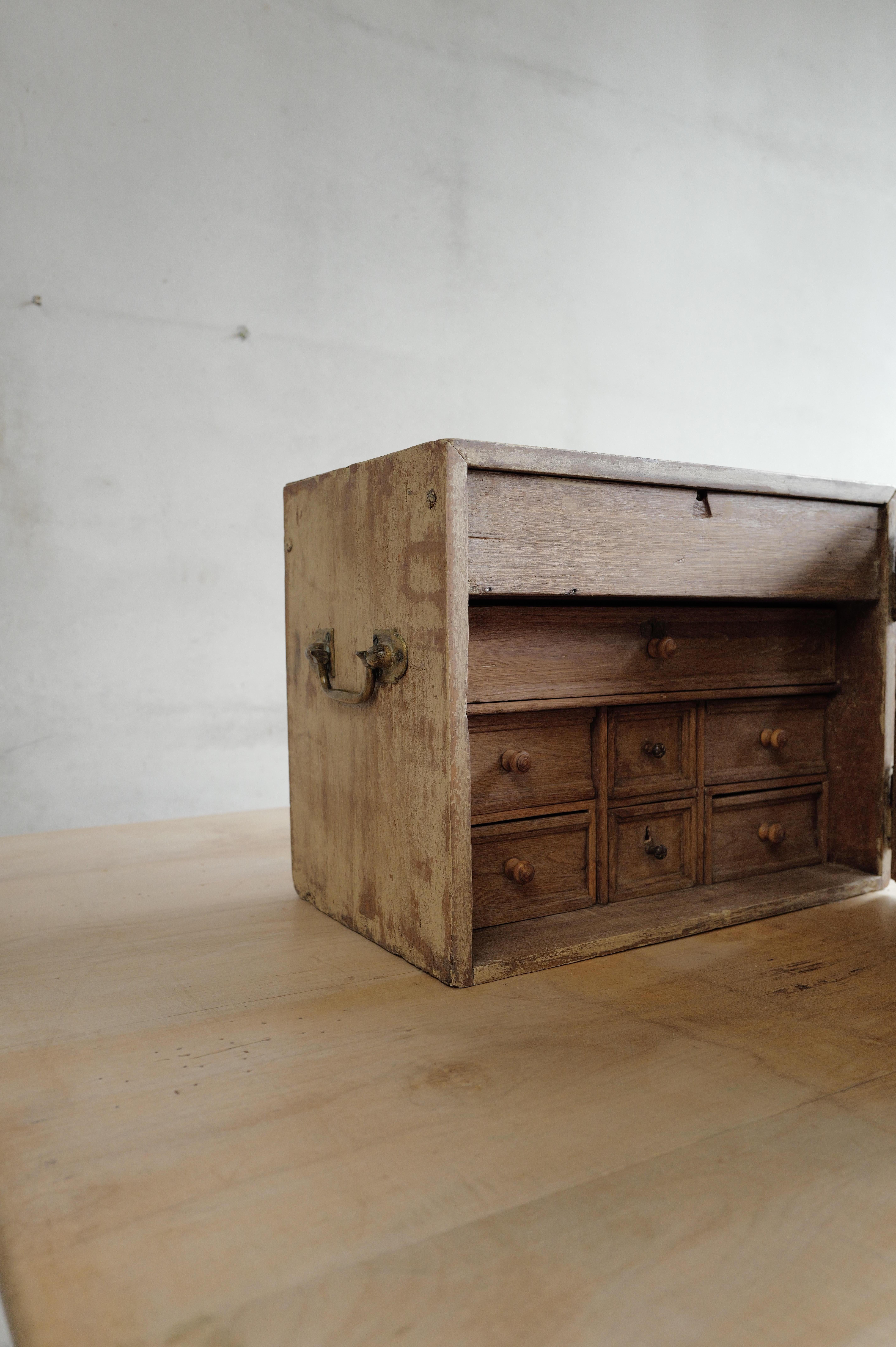 Antique jewelry box 19th Century For Sale 1