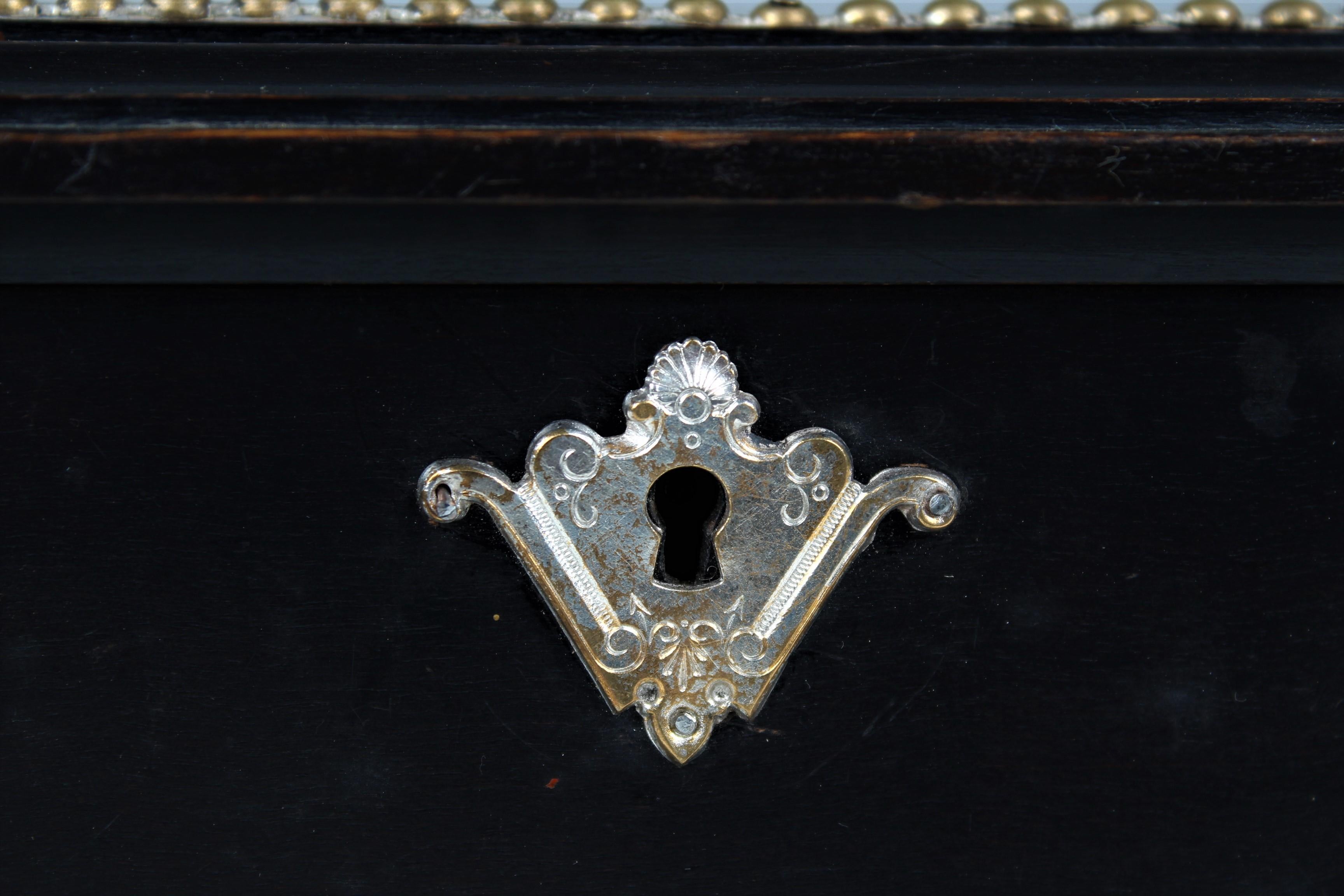 Metallic Thread Antique Jewelry Box, Small Chest, Silver Ornament, circa 1900 For Sale