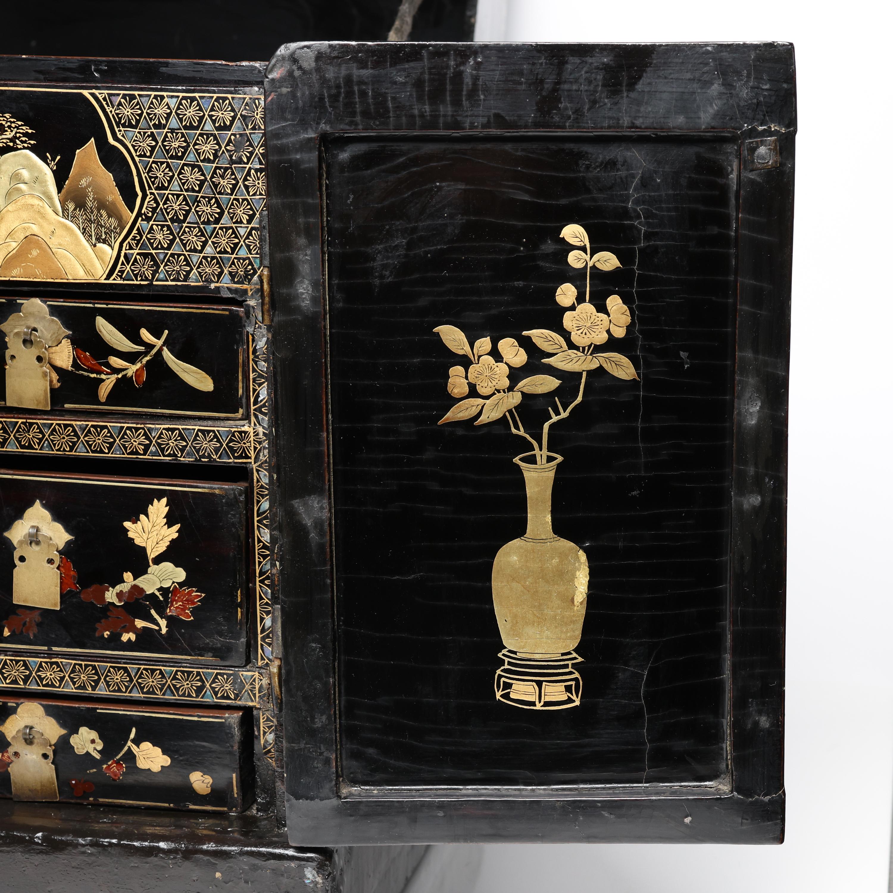 Antike japanische Schmucktruhe, schwarzer Lack, antik im Angebot 4