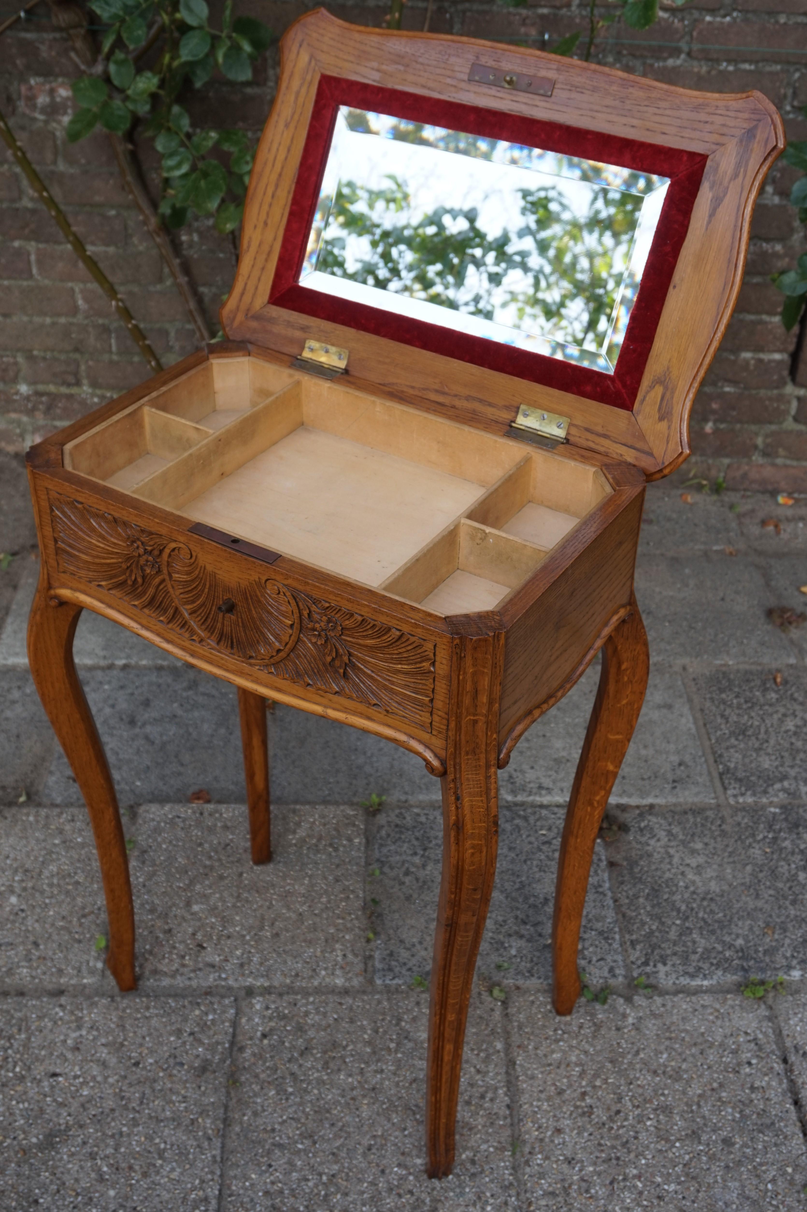Antique Jewelry or Side Table with Geometric Inlay & Hand-Carved Shell & Flowers For Sale 3