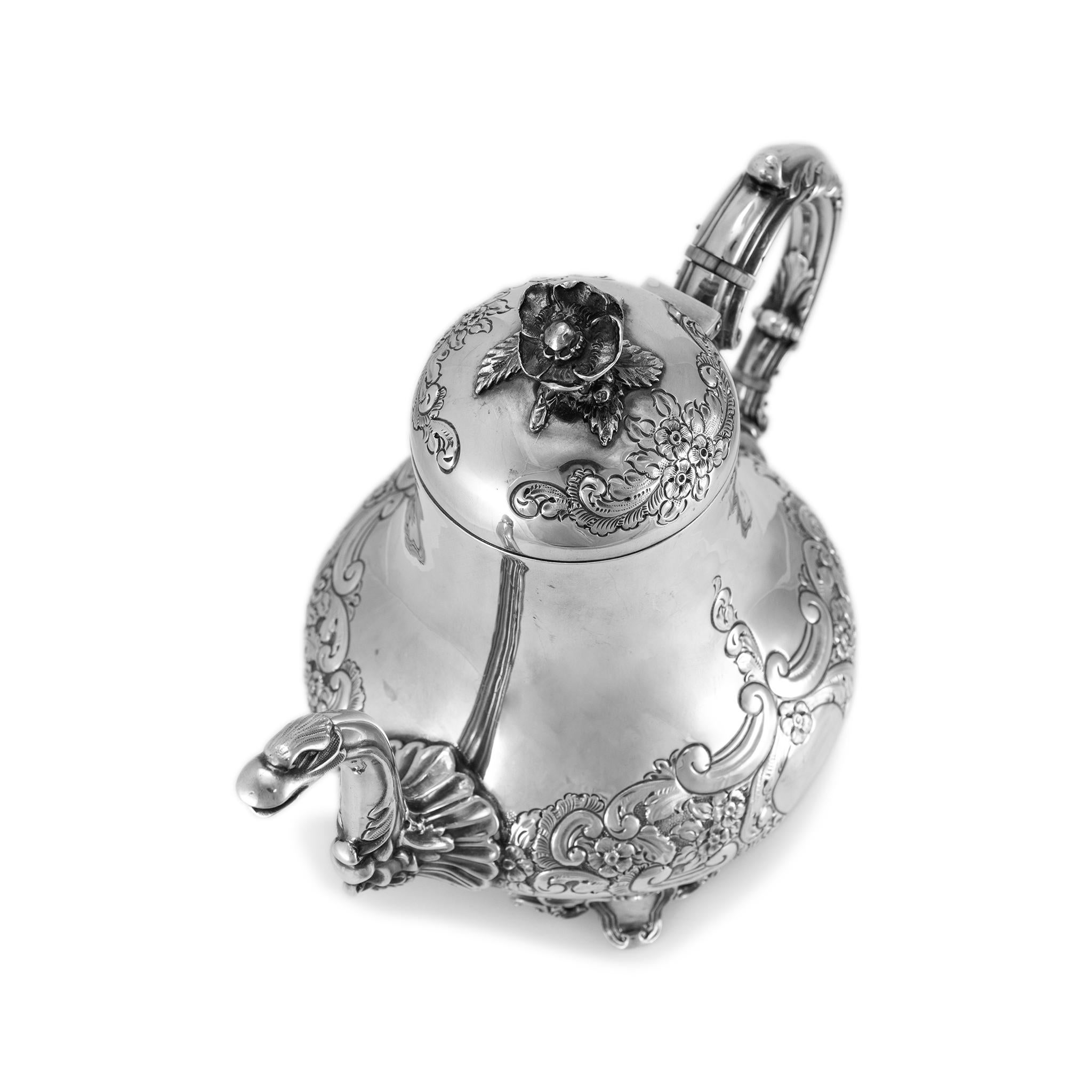 Antique j.g Ltd Heavy 925 Sterling Silver a Teapot With Hinged Cover For Sale 3