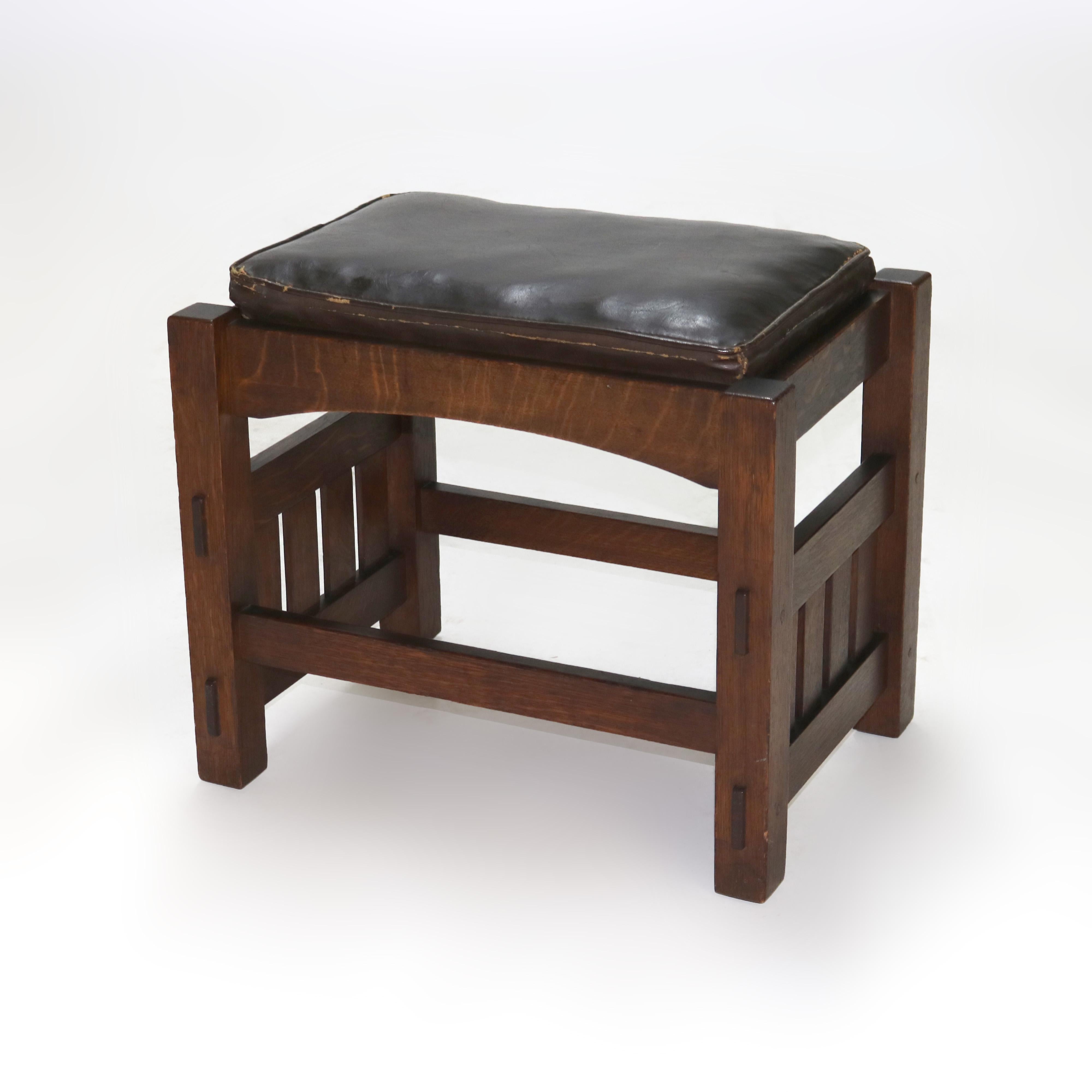 Antiguo taburete de pie JM Young Stickley School Arts & Crafts Mission Arts & Crafts de roble y cuero C1910

Medidas - 17,5 