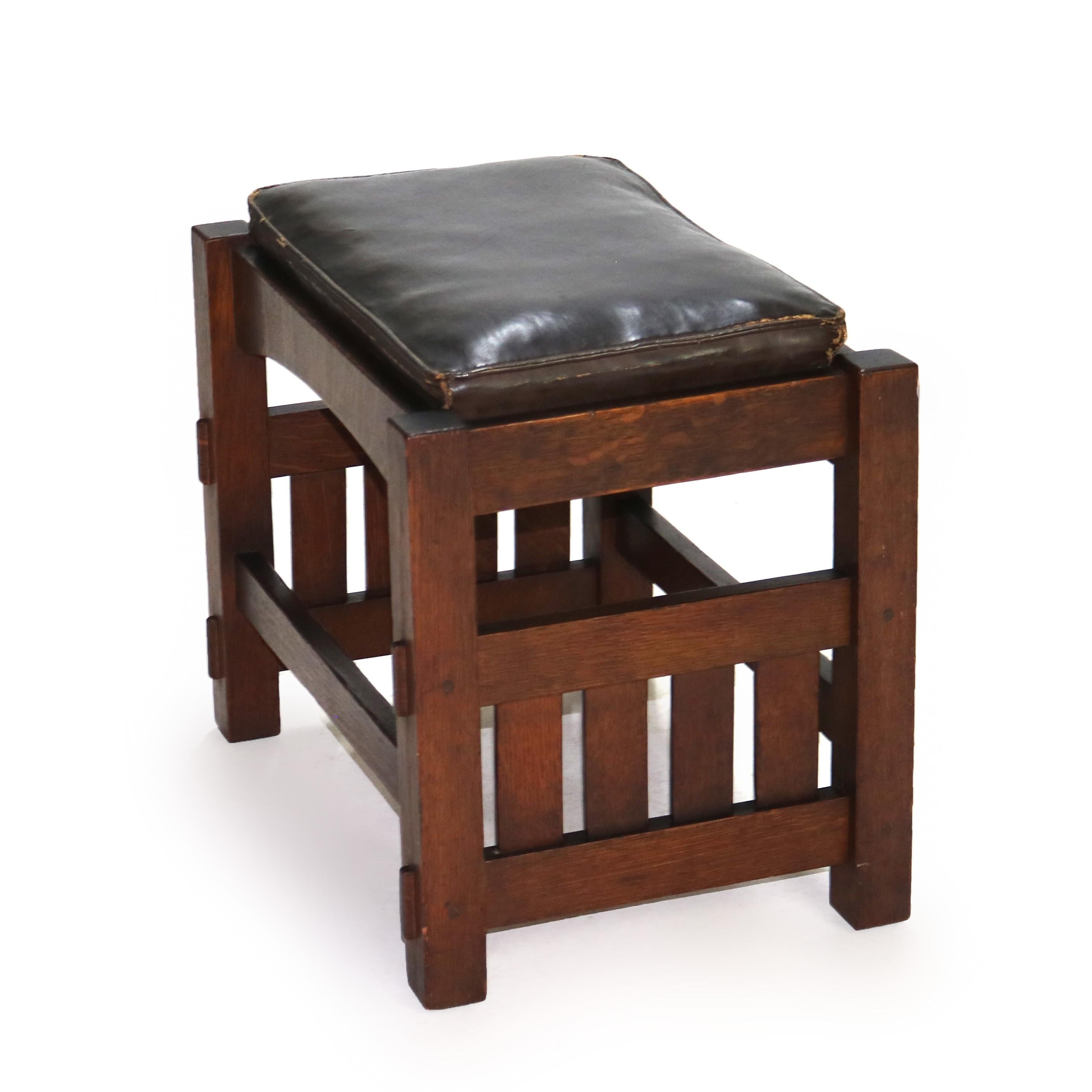 Antiguo taburete JM Young Stickley School Arts & Crafts Mission Oak C1910 Cuero