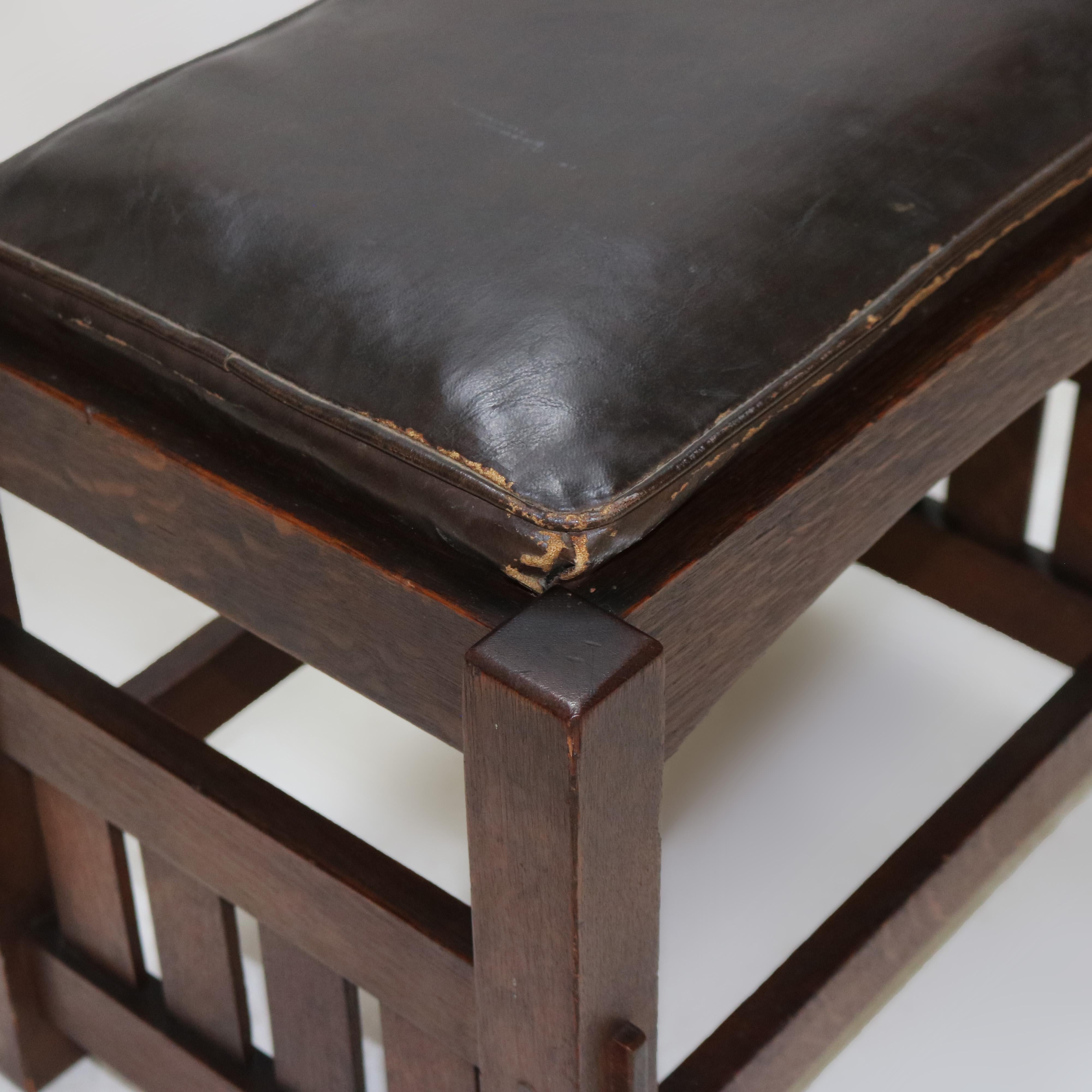 Antiguo taburete JM Young Stickley School Arts & Crafts Mission Oak C1910 2