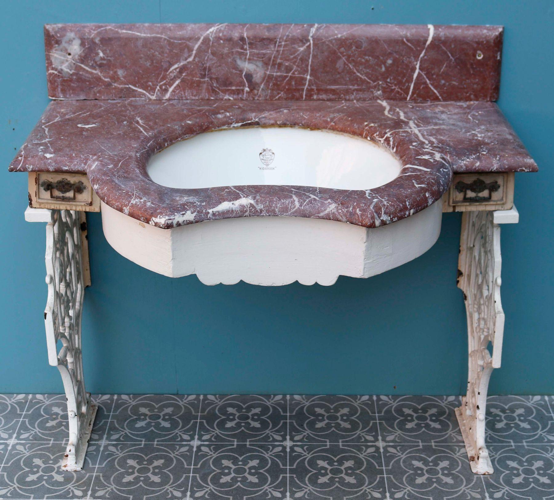 Antique John Bolding ‘KIDBROOK’ Marble Sink For Sale 4