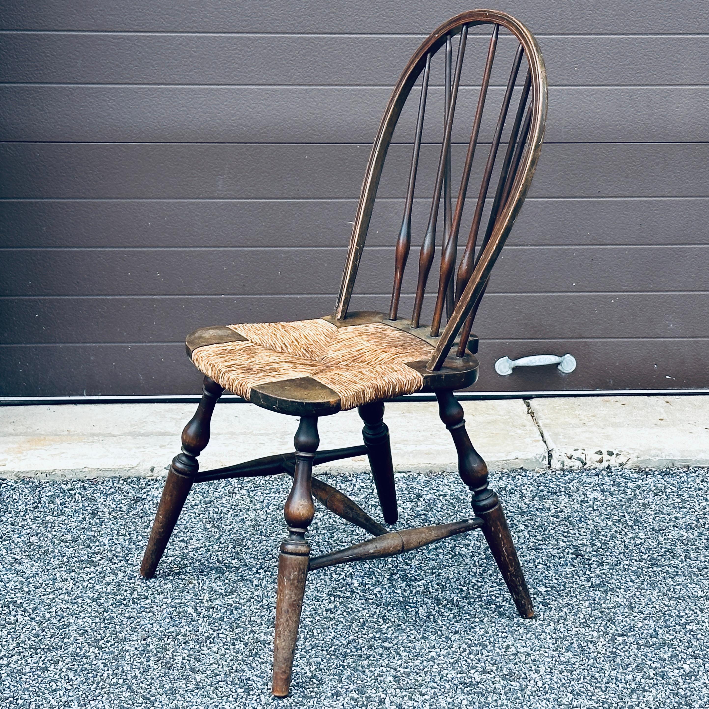Antique John Wanamaker New York Windsor Chair For Sale 2